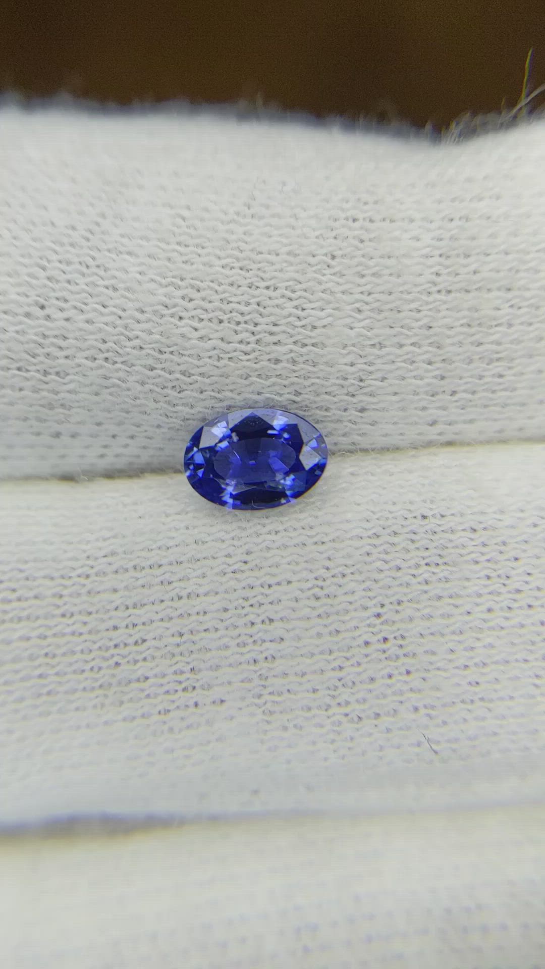 0.63 Ct. Blue Sapphire from Ceylon (Sri Lanka) Size Video