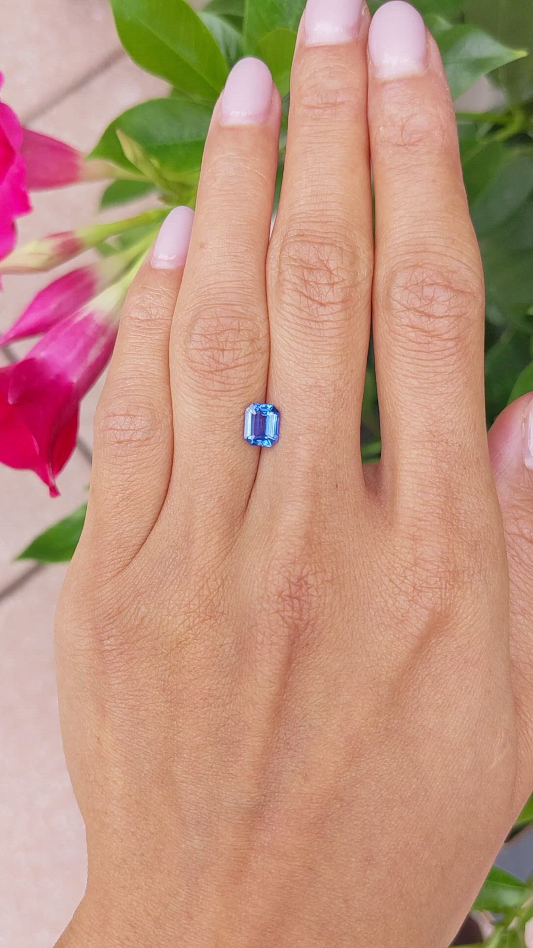 1.26 Ct. Blue Sapphire from Ceylon (Sri Lanka) Size Video