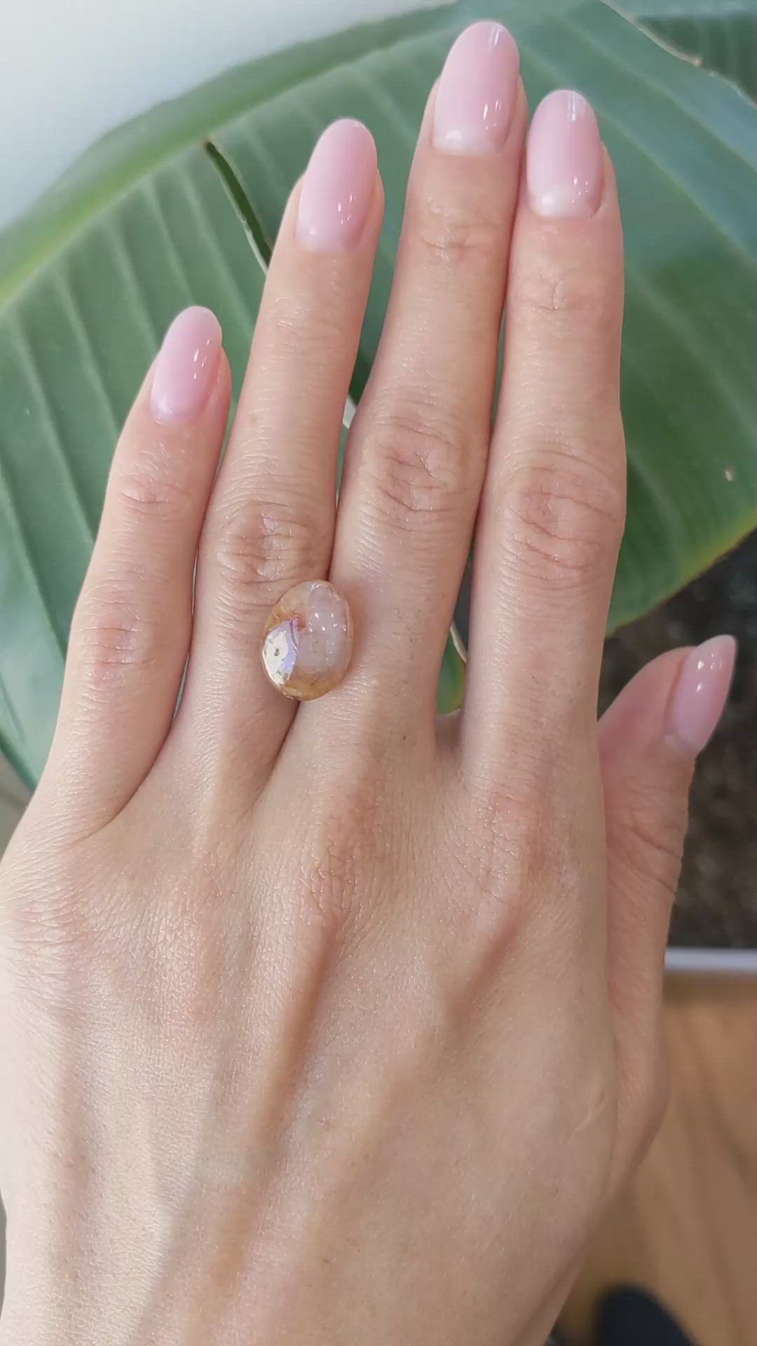 13.75 Ct. Yellowish Brown Cabochon Sapphire from Ceylon (Sri Lanka) Size Video