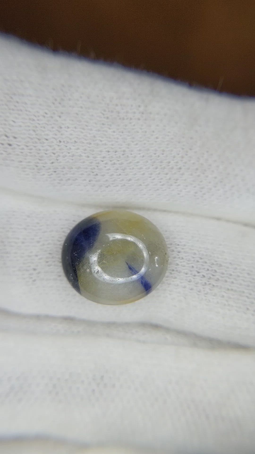 7.12 Ct. Bi Color Cabochon Sapphire from Burma (Myanmar) Size Video