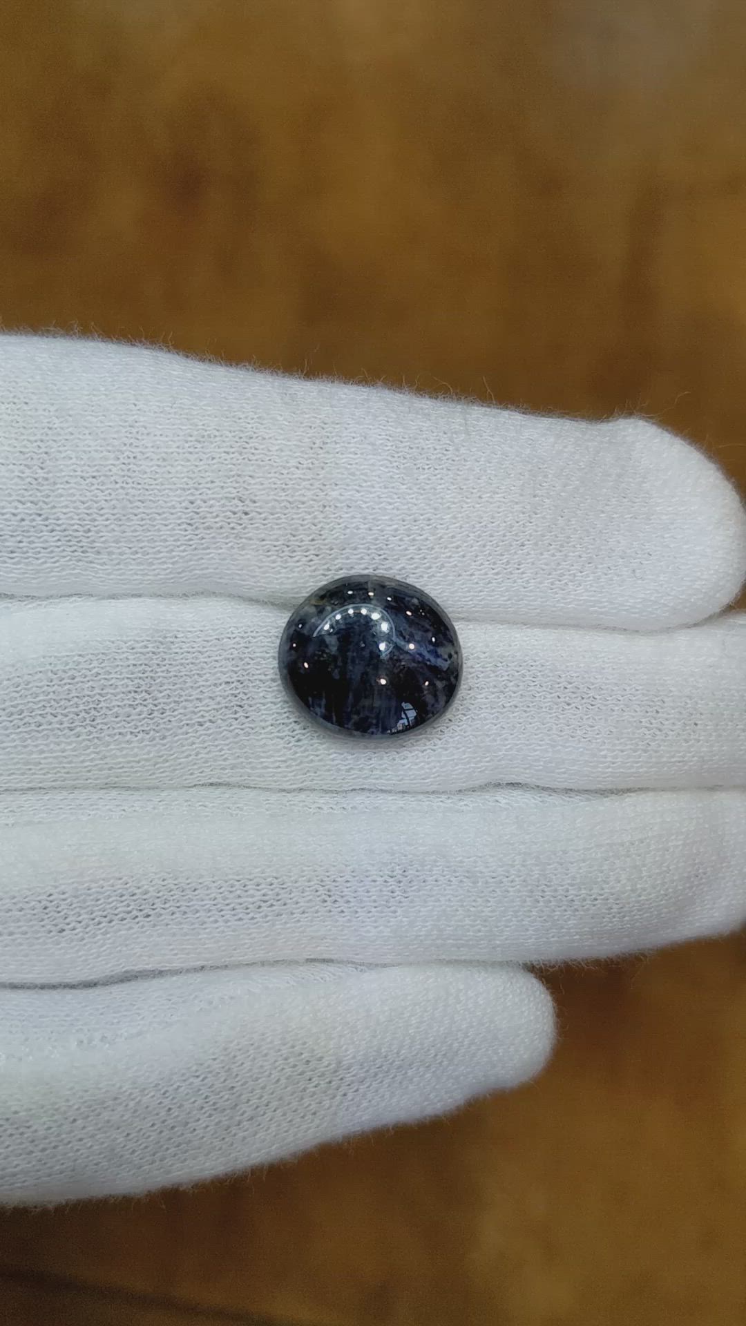 9.37 Ct. Bi Color Cabochon Sapphire from Burma (Myanmar) Size Video