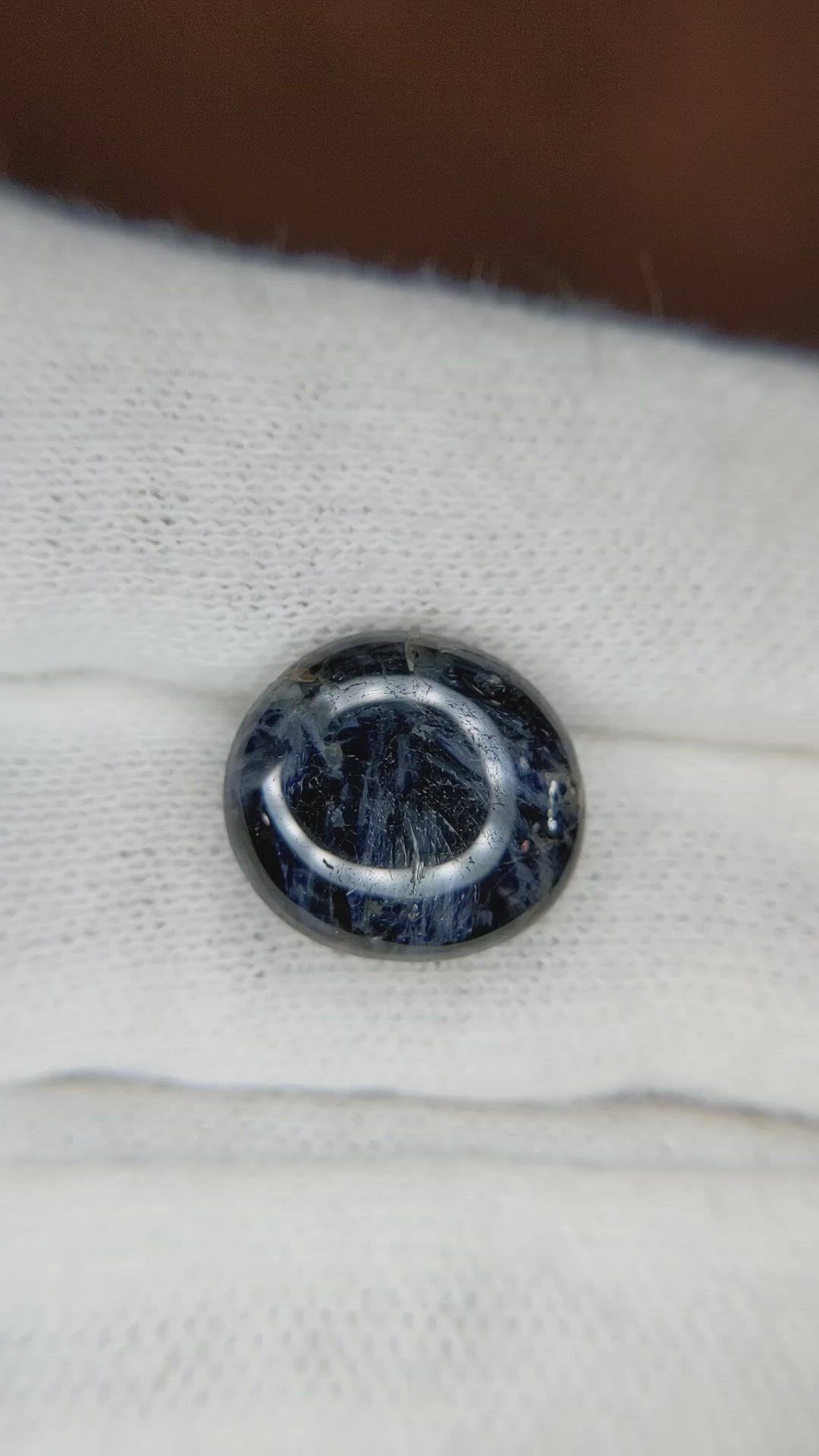 9.37 Ct. Bi Color Cabochon Sapphire from Burma (Myanmar) Size Video