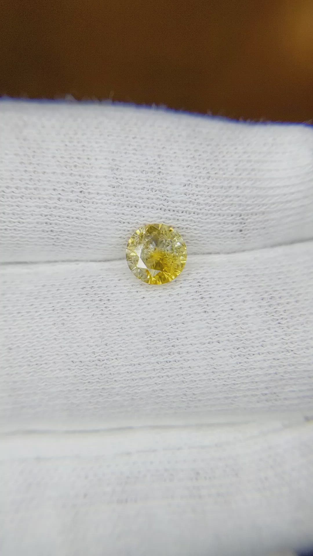 0.90 Ct. Sapphire from Montana Size Video