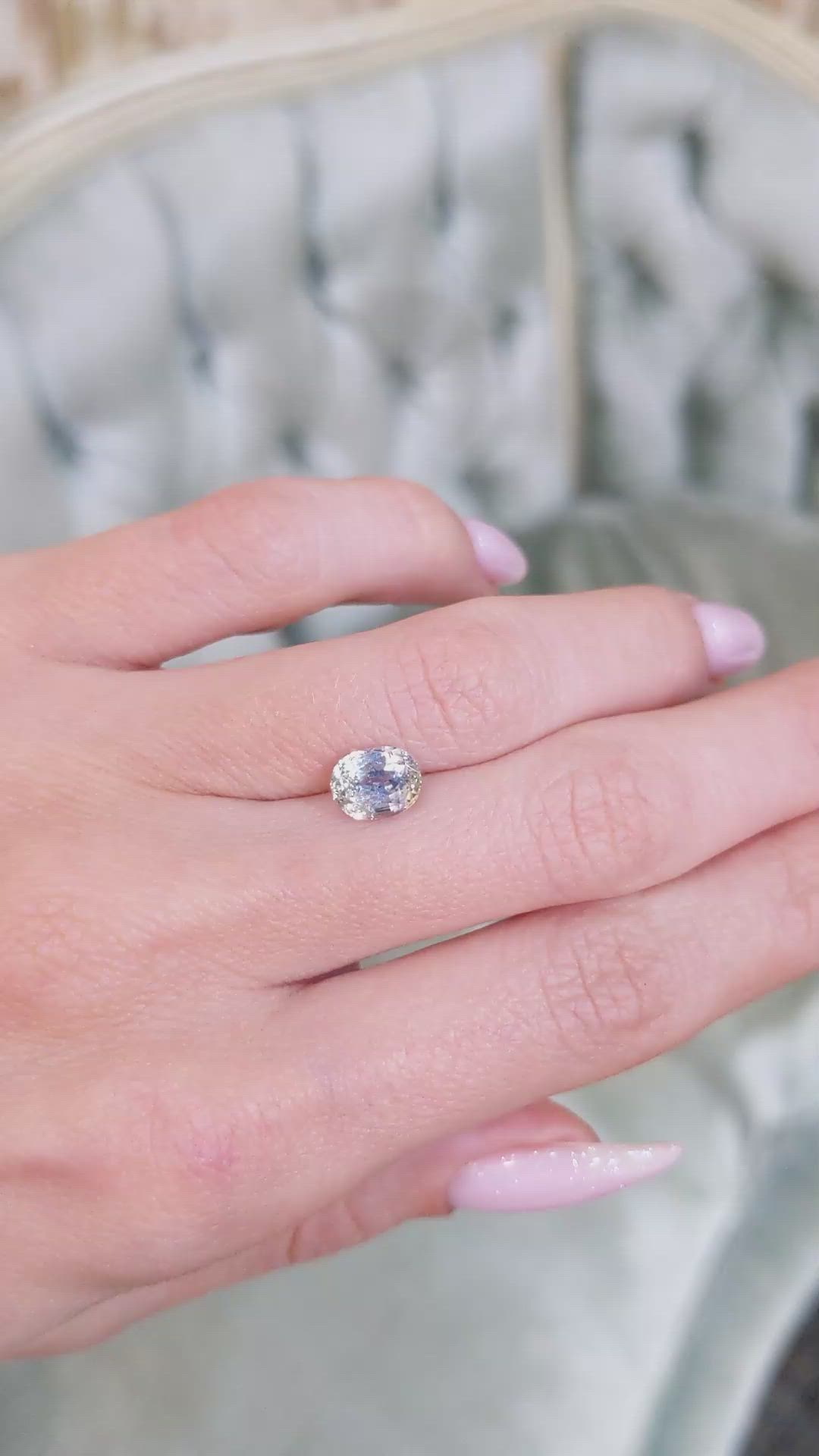 2.25 Ct. Bi Color Sapphire from Ceylon (Sri Lanka) Size Video
