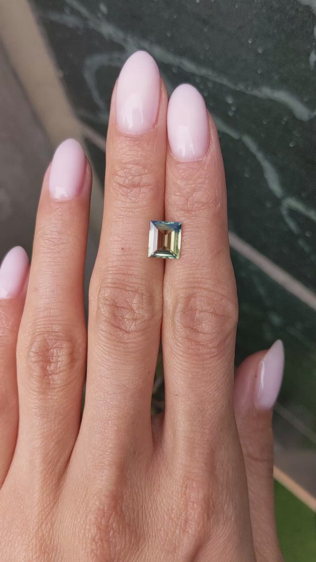 2.08 Ct. Bi Color Sapphire from Ceylon (Sri Lanka) Size Video