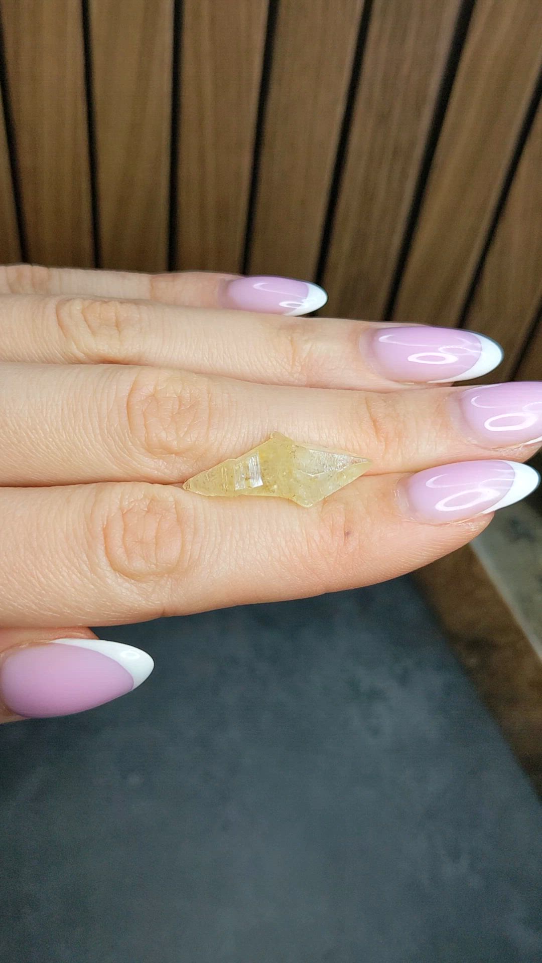 13.58 Ct. Yellow Rough Sapphire from Ceylon (Sri Lanka) Size Video
