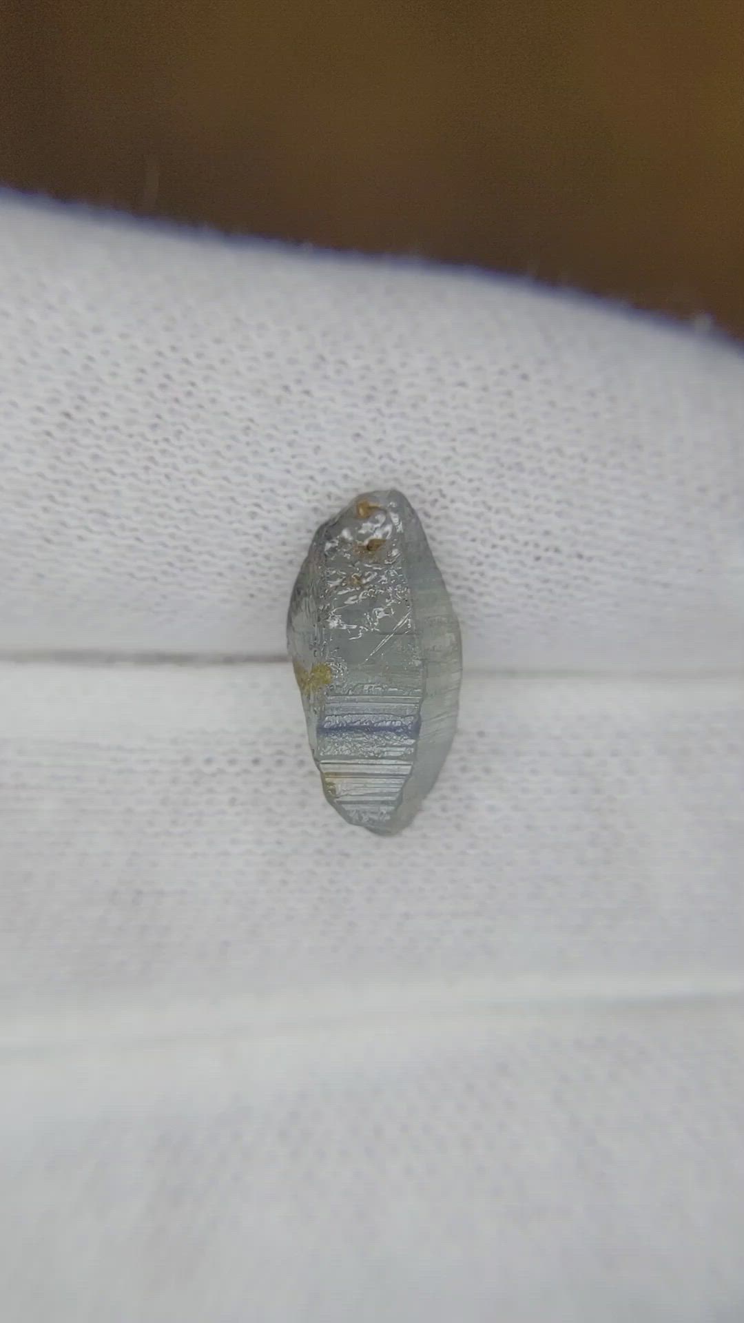 4.86 Ct. Greyish Blue Sapphire Crystal from Ceylon (Sri Lanka) Size Video