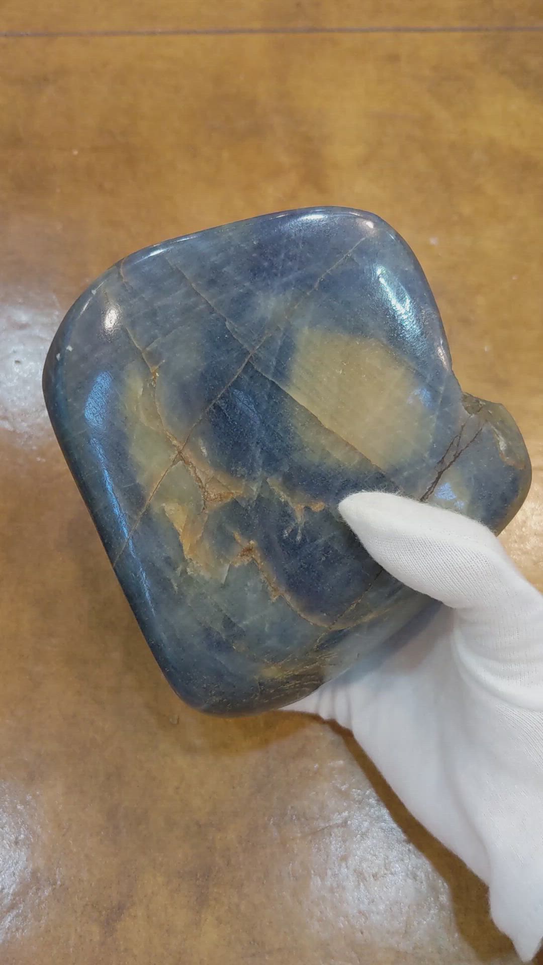 Raw Rough Unheated Sapphire 18.60 Ct Natural Certified Untreated