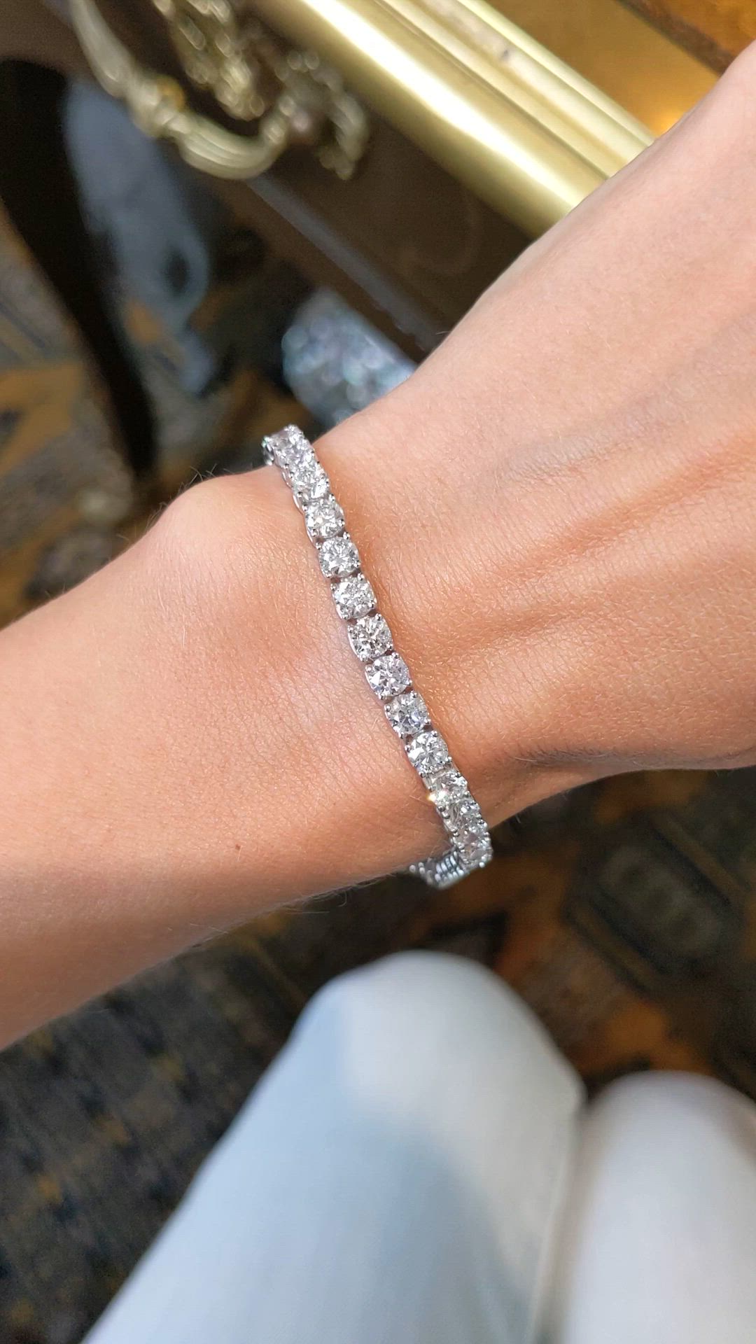10.52&nbsp;Ct.Tw.Total Carat Weight Natural Diamond Pave Bracelet, 14K White Gold Size Video