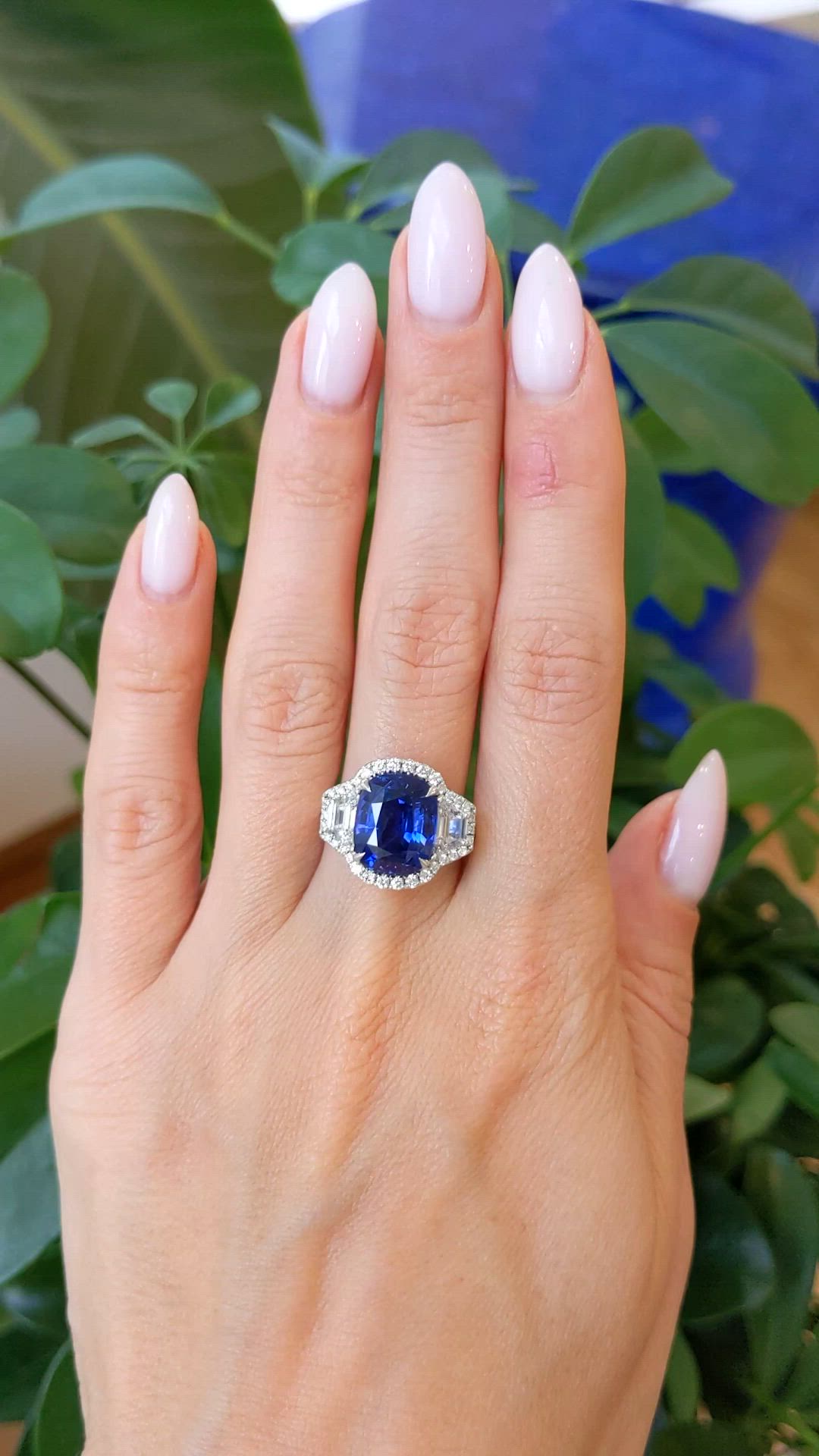 7.05 Ct. Blue Sapphire and Natural Diamond Antique Style Ring, 18K White Gold Size Video