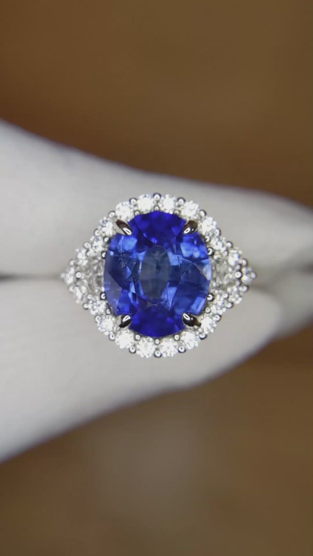 7.00 Ct. Blue Sapphire and Natural Diamond Antique Style Ring, 18K White Gold Size Video