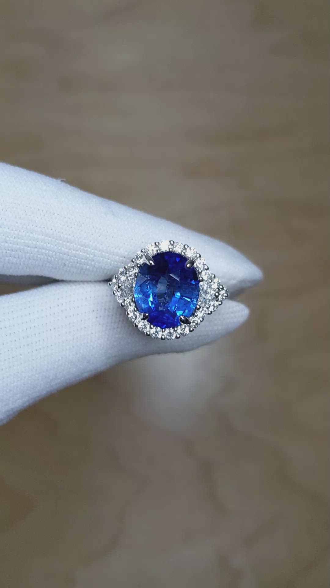 7.00 Ct. Blue Sapphire and Natural Diamond Antique Style Ring, 18K White Gold Size Video