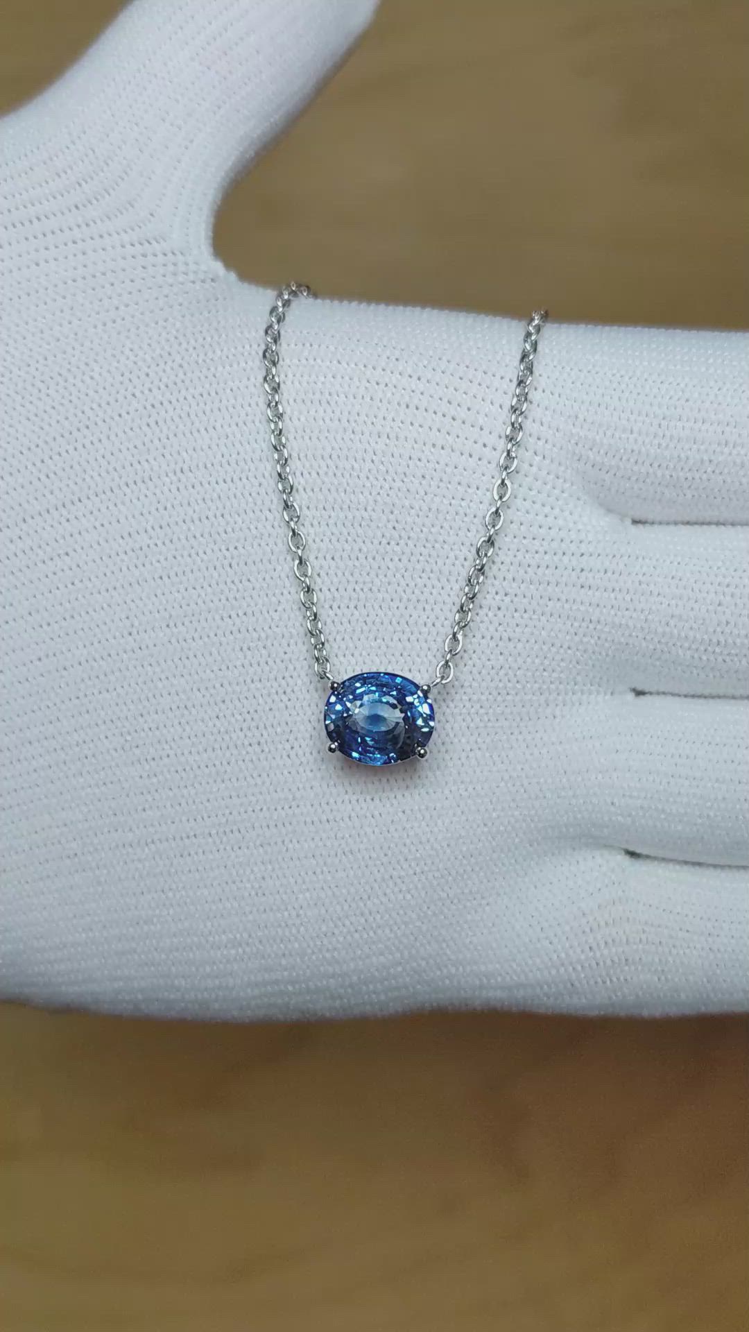 5.07 Ct. Bi Color Sapphire Solitaire Necklace, Platinum 950 Size Video
