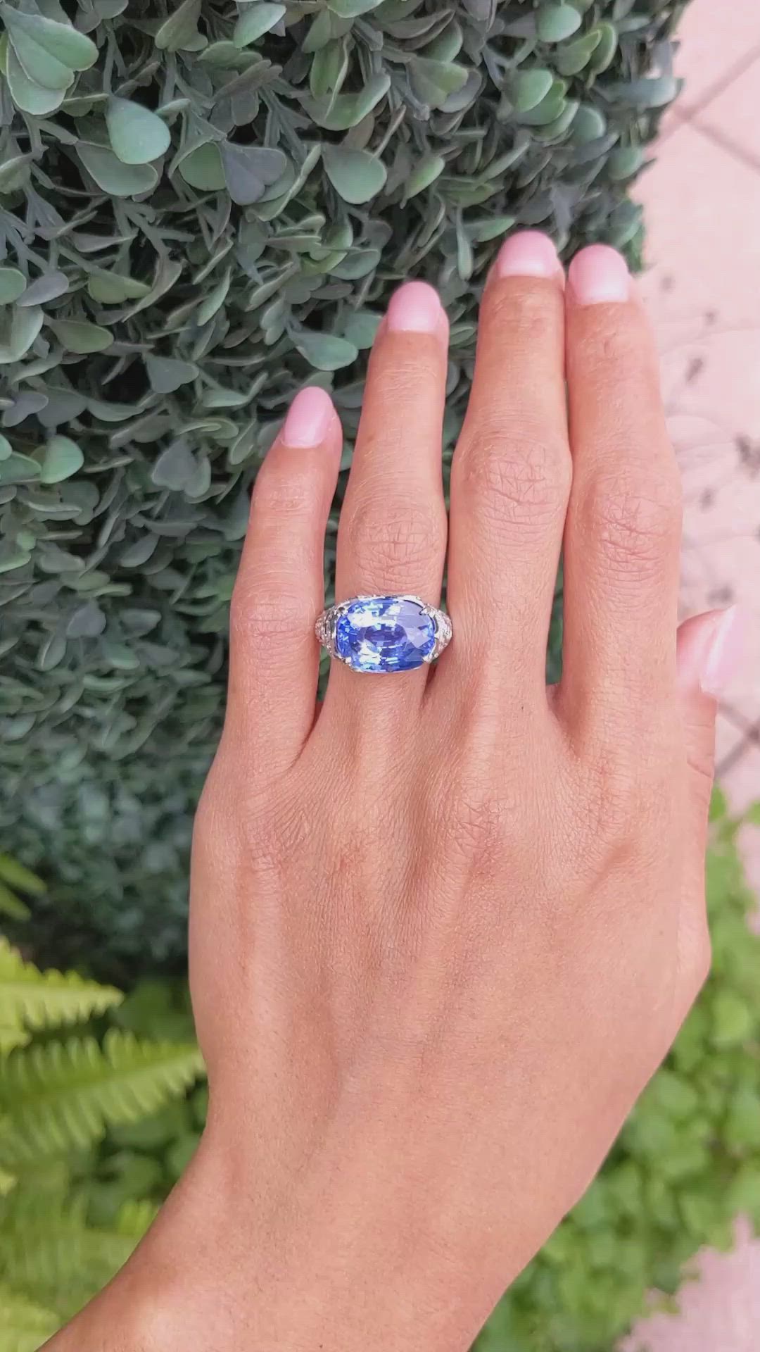 9.07 Ct. Blue Sapphire and Natural Diamond Antique Style Ring, 14K Yellow Gold Size Video