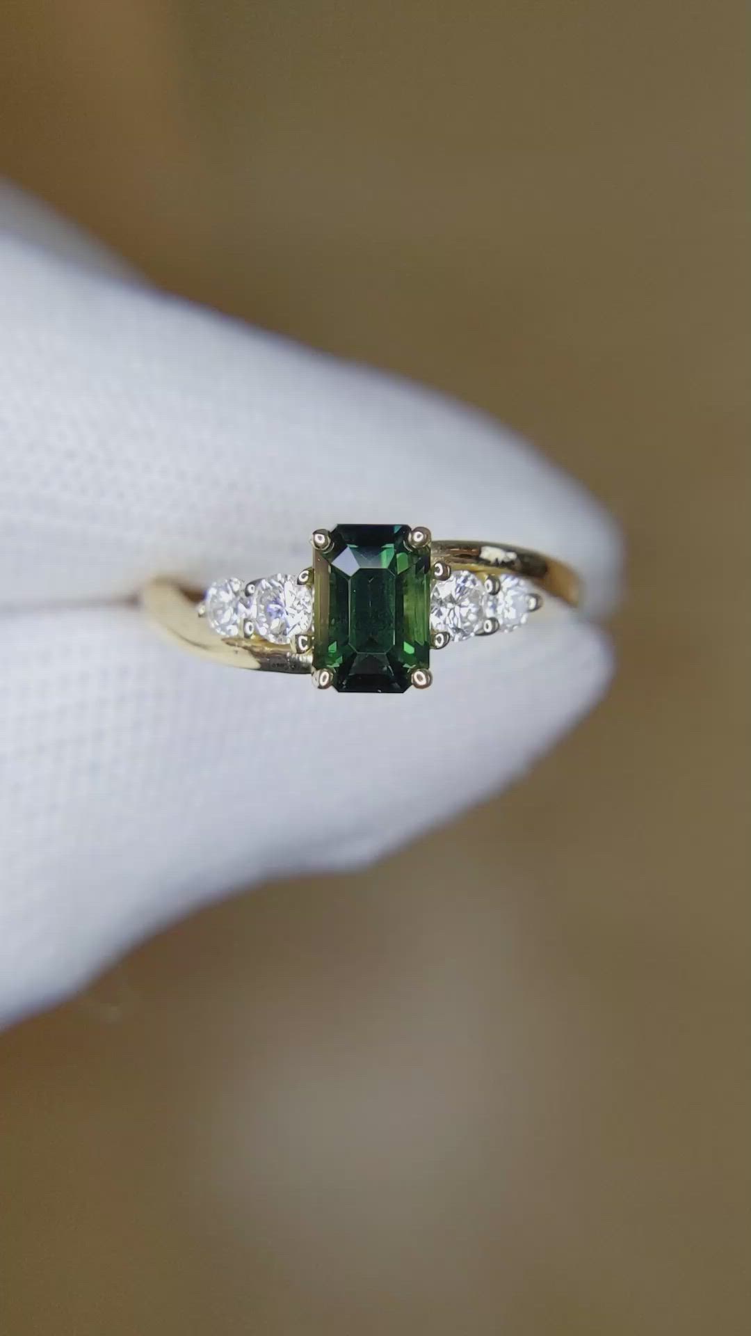1.14 Ct. Green Sapphire and Lab Grown Diamond Accent Stones Ring, 14K Yellow Gold Size Video