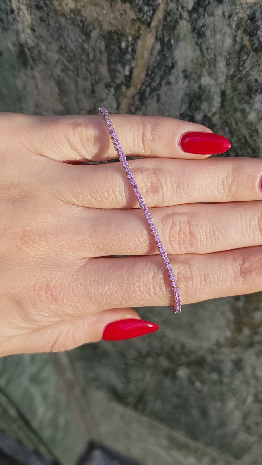 1.76&nbsp;Ct.Tw.Total Carat Weight Pink Sapphire Tennis/Line Bracelet, 14K White Gold Size Video