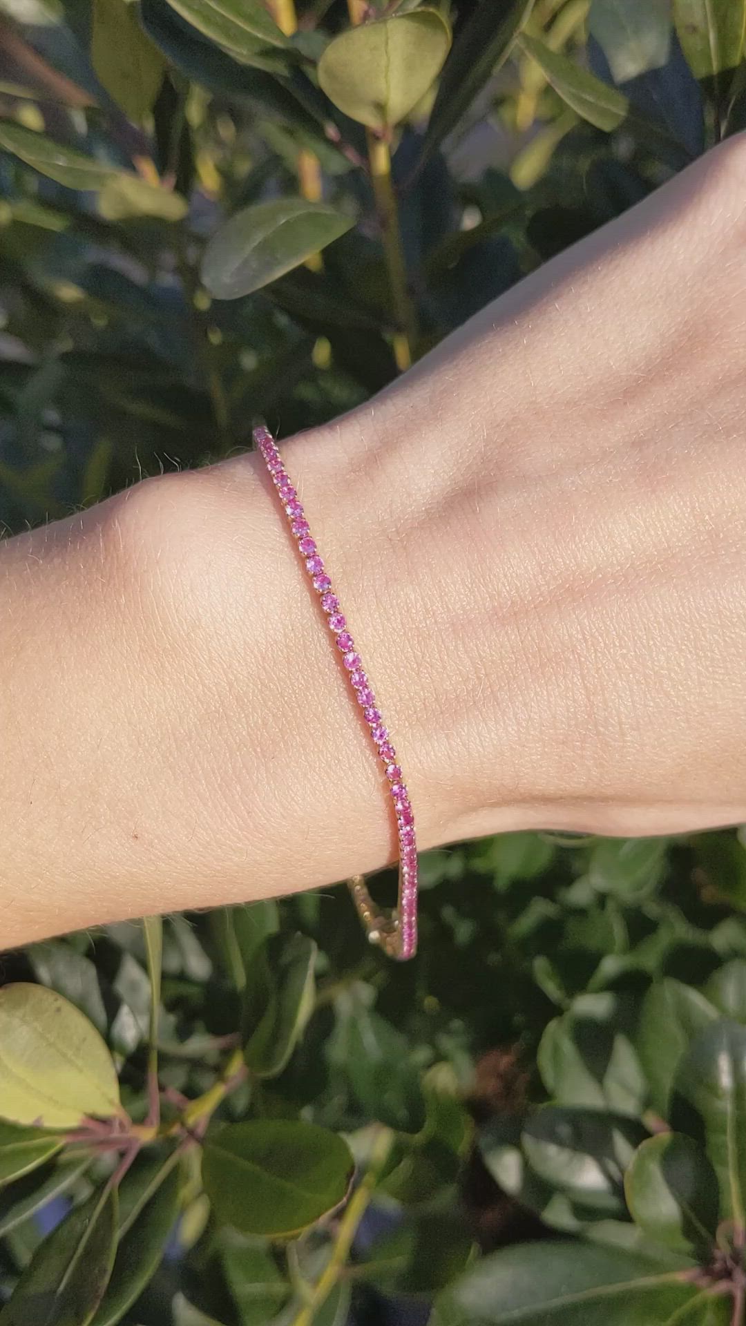 1.97&nbsp;Ct.Tw.Total Carat Weight Pink Sapphire Tennis/Line Bracelet, 14K Yellow Gold Size Video