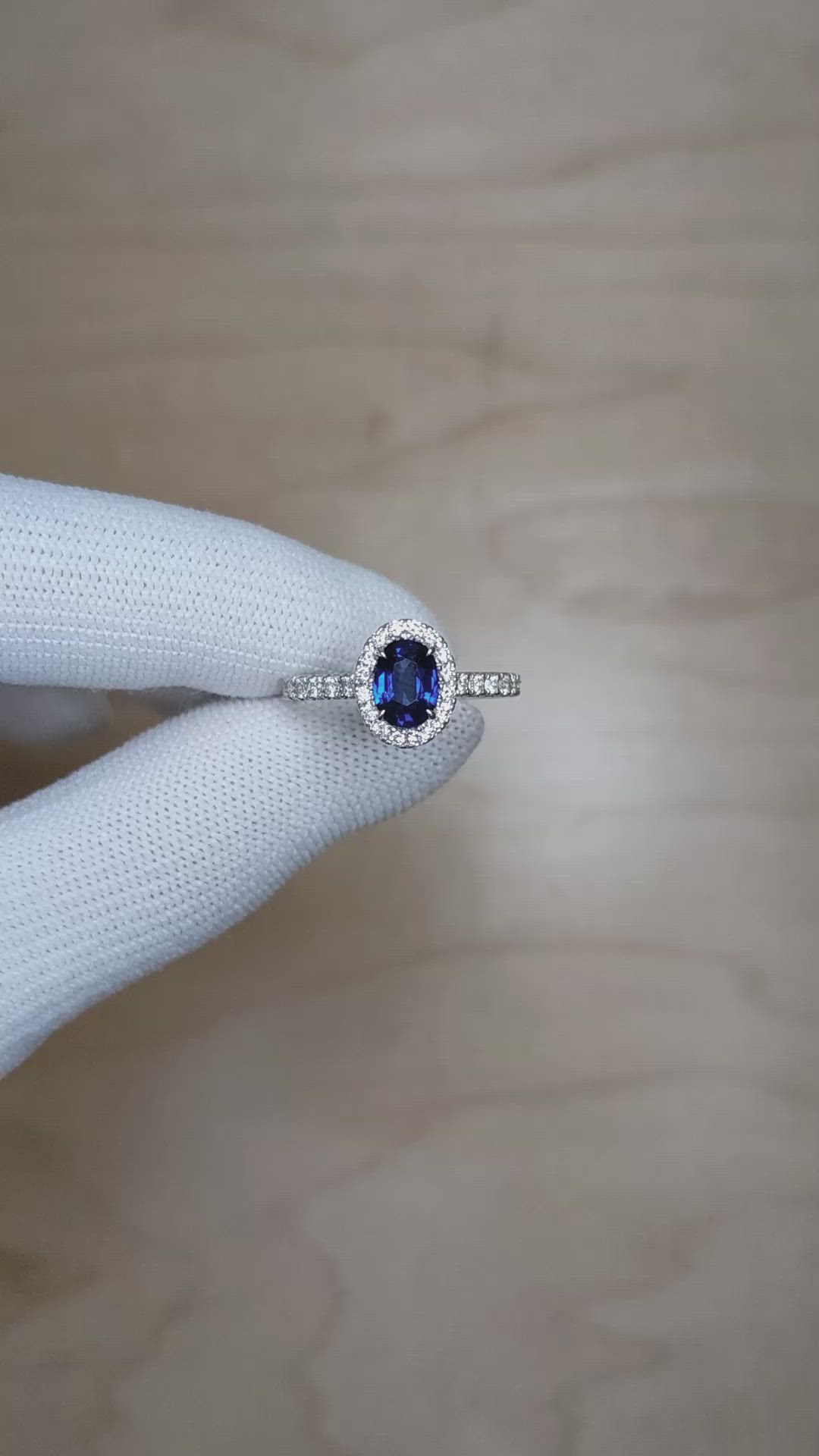 1.00 Ct. Blue Sapphire and Natural Diamond Pave Ring, 18K White Gold Size Video