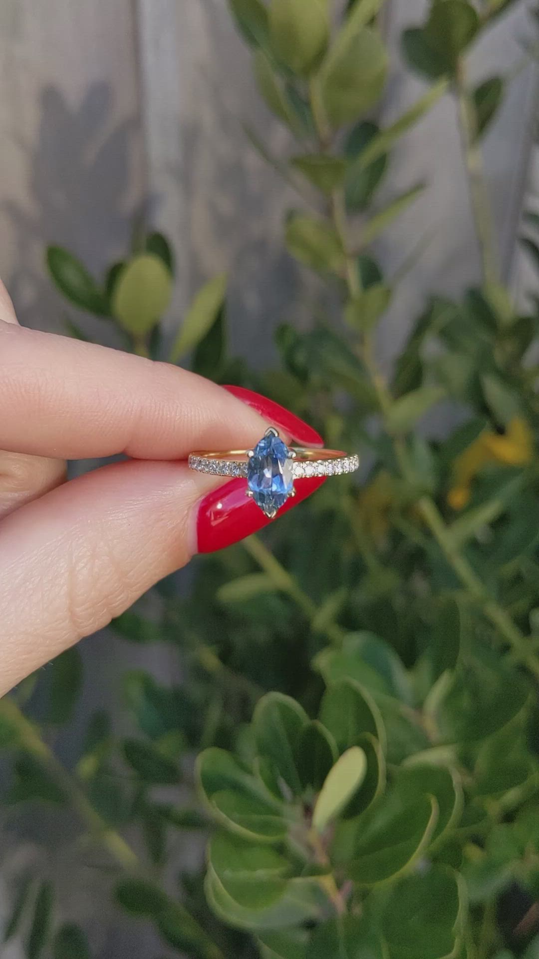 0.97 Ct. Blue Sapphire and Natural Diamond Pave Ring, 18K Yellow Gold Size Video