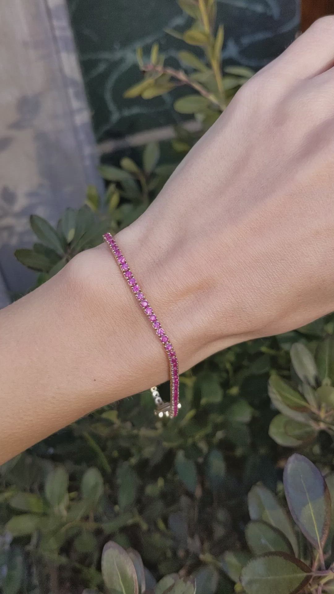 3.47&nbsp;Ct.Tw.Total Carat Weight Pink Sapphire Tennis/Line Bracelet, 14K Yellow Gold Size Video