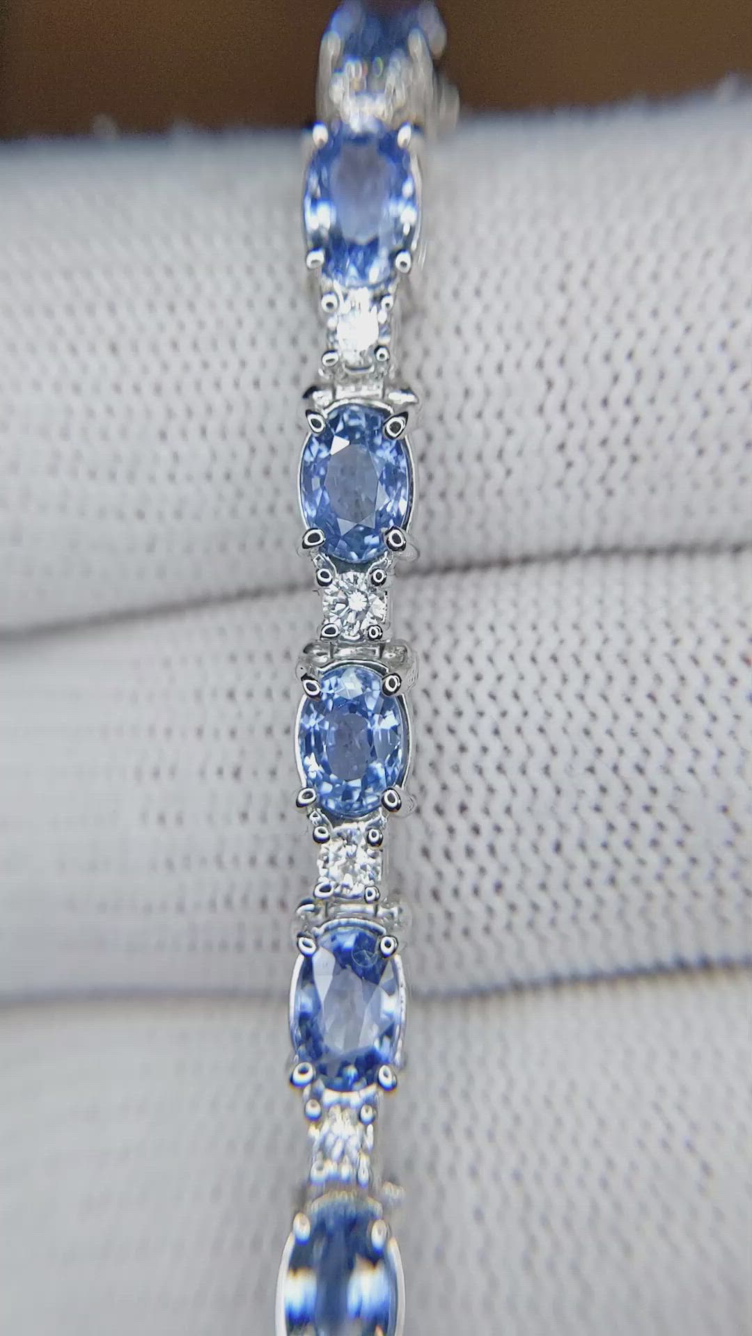 10.50&nbsp;Ct.Tw.Total Carat Weight Blue Sapphire and Natural Diamond Tennis/Line Bracelet, 14K White Gold Size Video