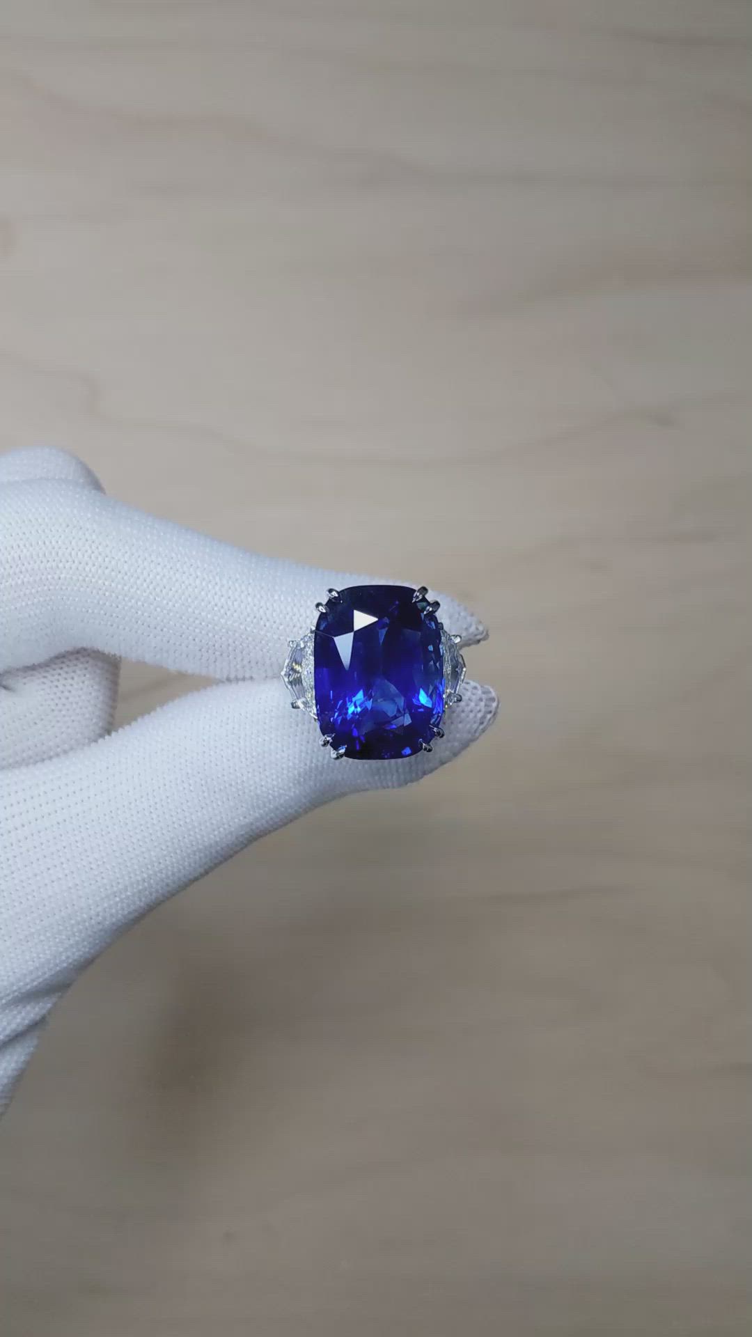 27.61 Ct. Blue Sapphire and Natural Diamond Solitaire Ring, Platinum 950 Size Video