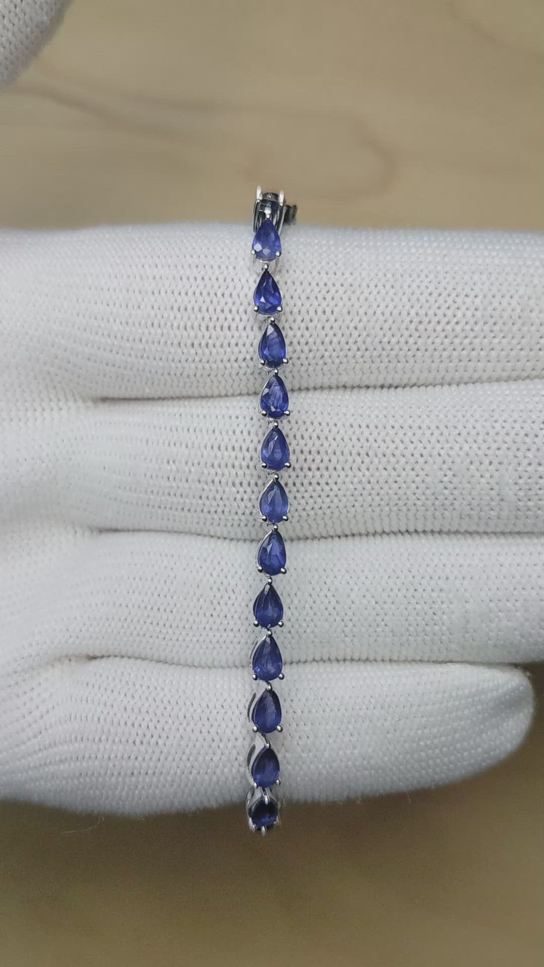 8.18 Ct.Tw.Total Carat Weight Blue Sapphire Tennis/Line Bracelet, 14K White Gold Size Video