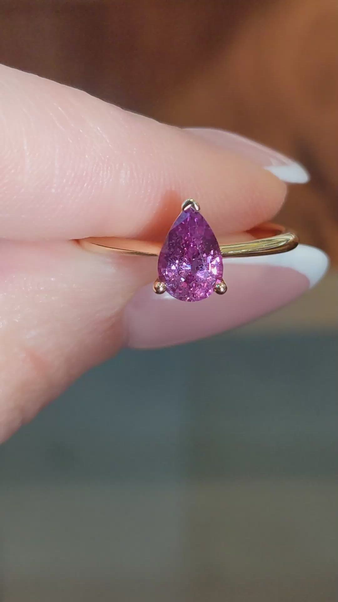 1.29 Ct. Purplish Pink Sapphire Solitaire Ring, 14K Yellow Gold Size Video