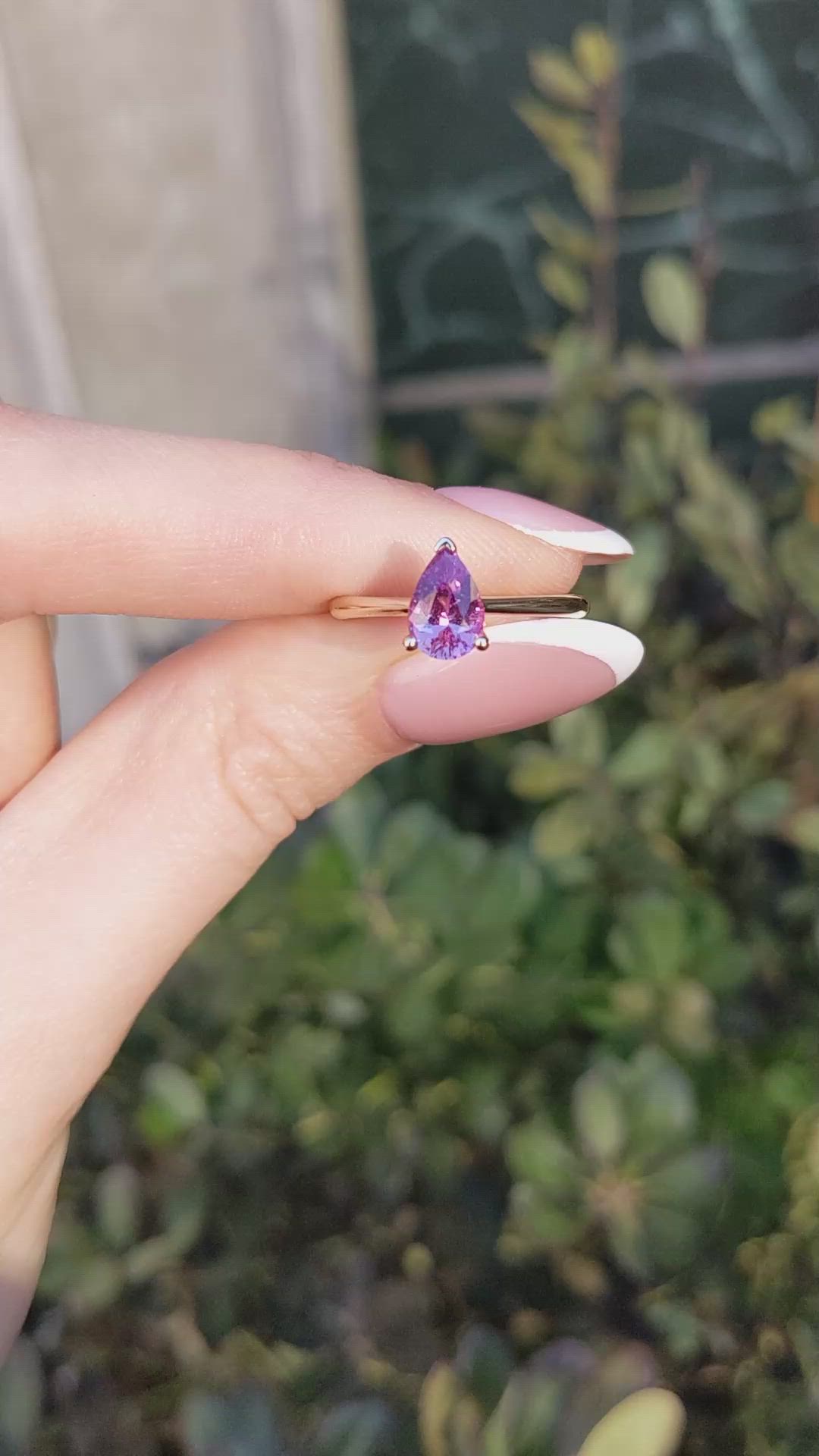 1.29 Ct. Purplish Pink Sapphire Solitaire Ring, 14K Yellow Gold Size Video