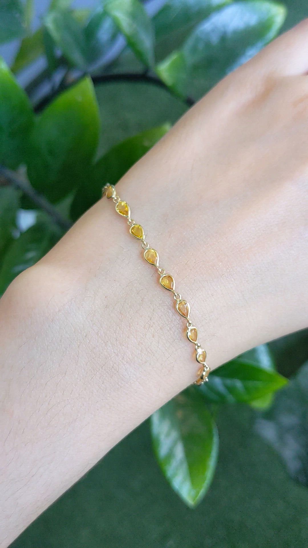 3.93 Ct.Tw.Total Carat Weight Bluish Green Sapphire Tennis/Line Bracelet, 14K Yellow Gold Size Video