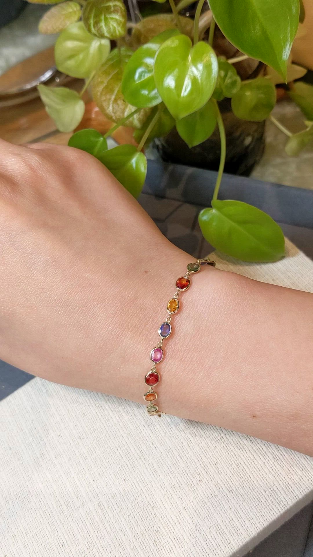 8.07 Ct.Tw.Total Carat Weight Multi Color Sapphire Tennis/Line Bracelet, 14K Yellow Gold Size Video