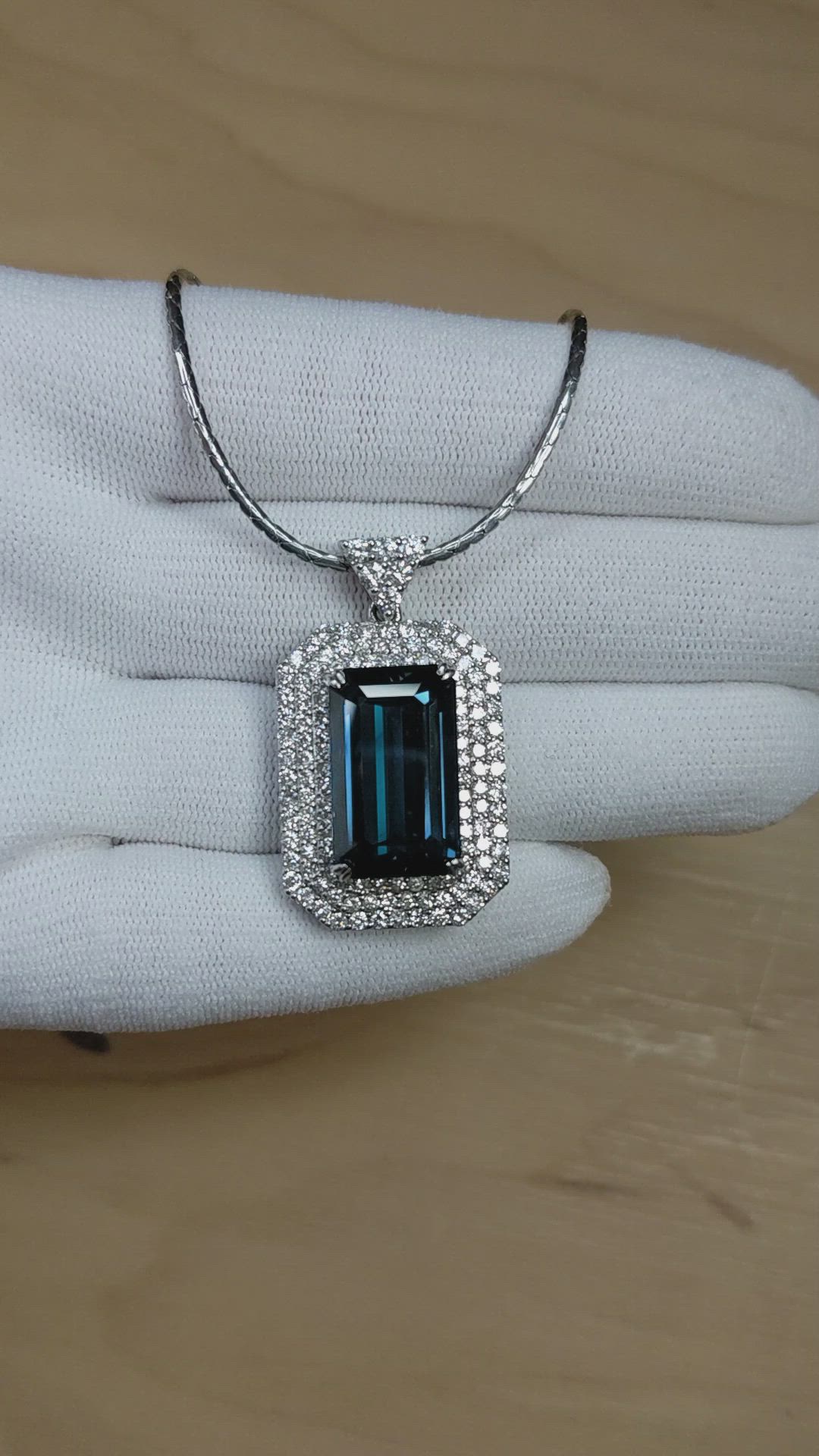 19.46 Ct. Greenish Blue Sapphire and Natural Diamond Pave Pendant, 18K White Gold Size Video