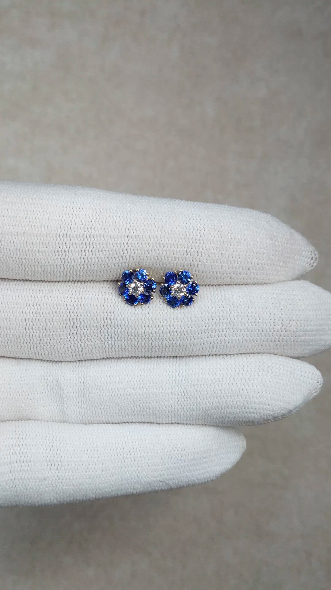 1.24 Ct.Tw.Total Carat Weight Blue Sapphire and Natural Diamond Studs Earrings, 14K Yellow Gold Size Video