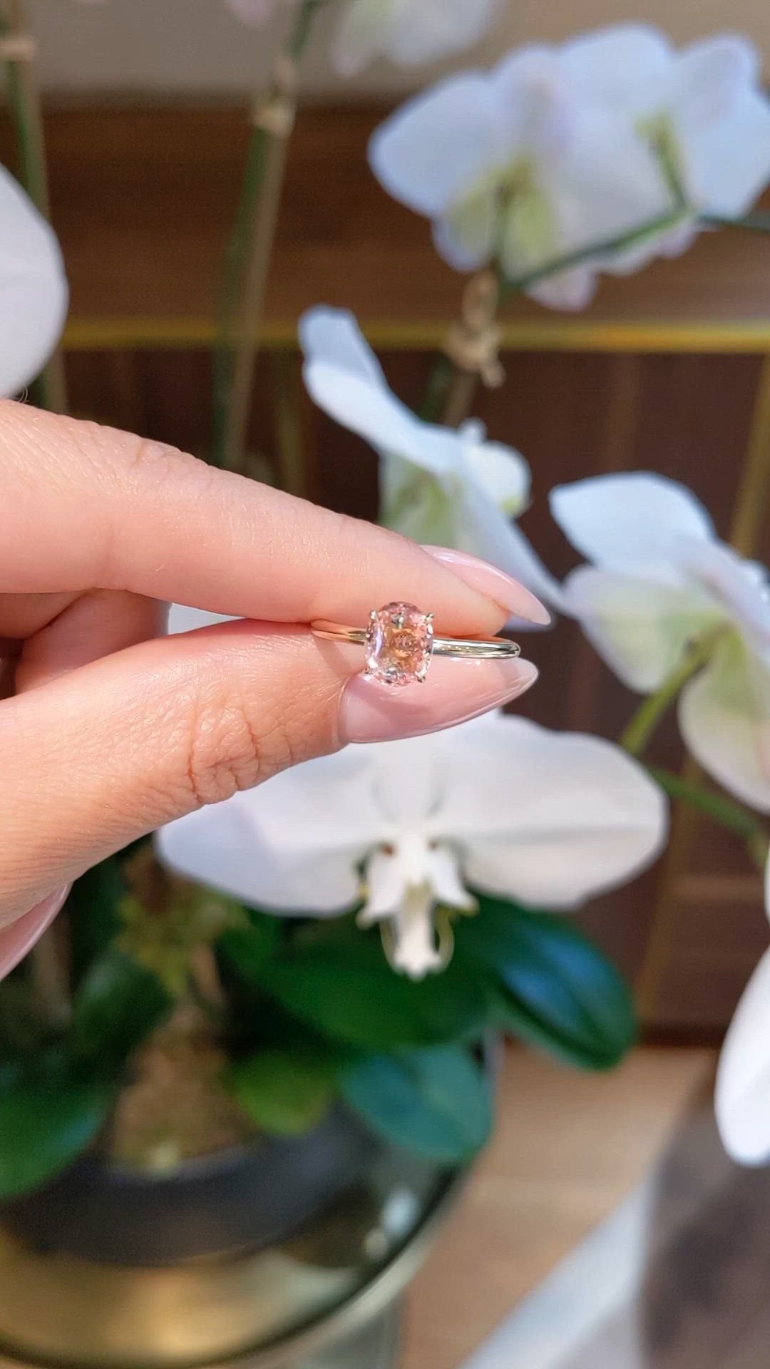 1.28 Ct. Padparadscha Sapphire Solitaire Ring, 14K Yellow Gold Size Video