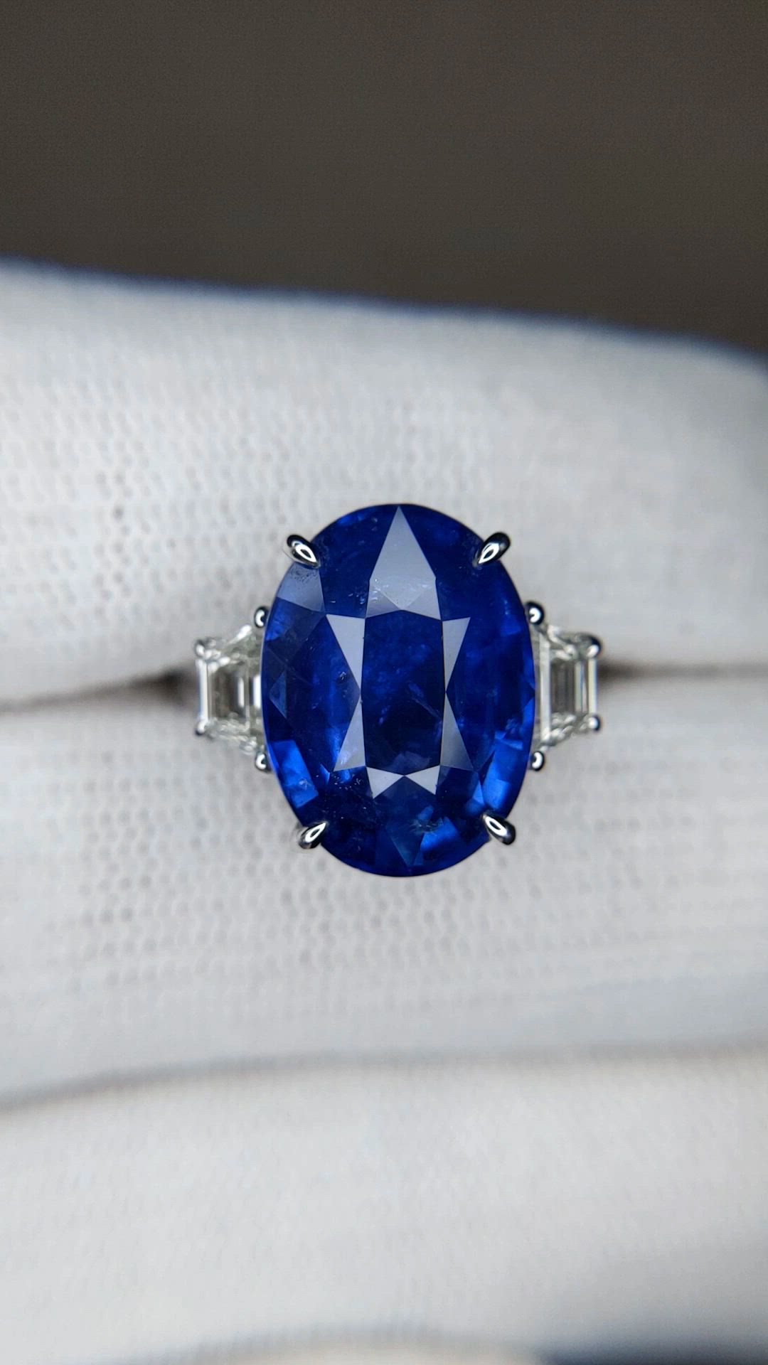 9.24 Ct. Blue Sapphire and Natural Diamond Three Stone Ring, 18K White Gold Size Video