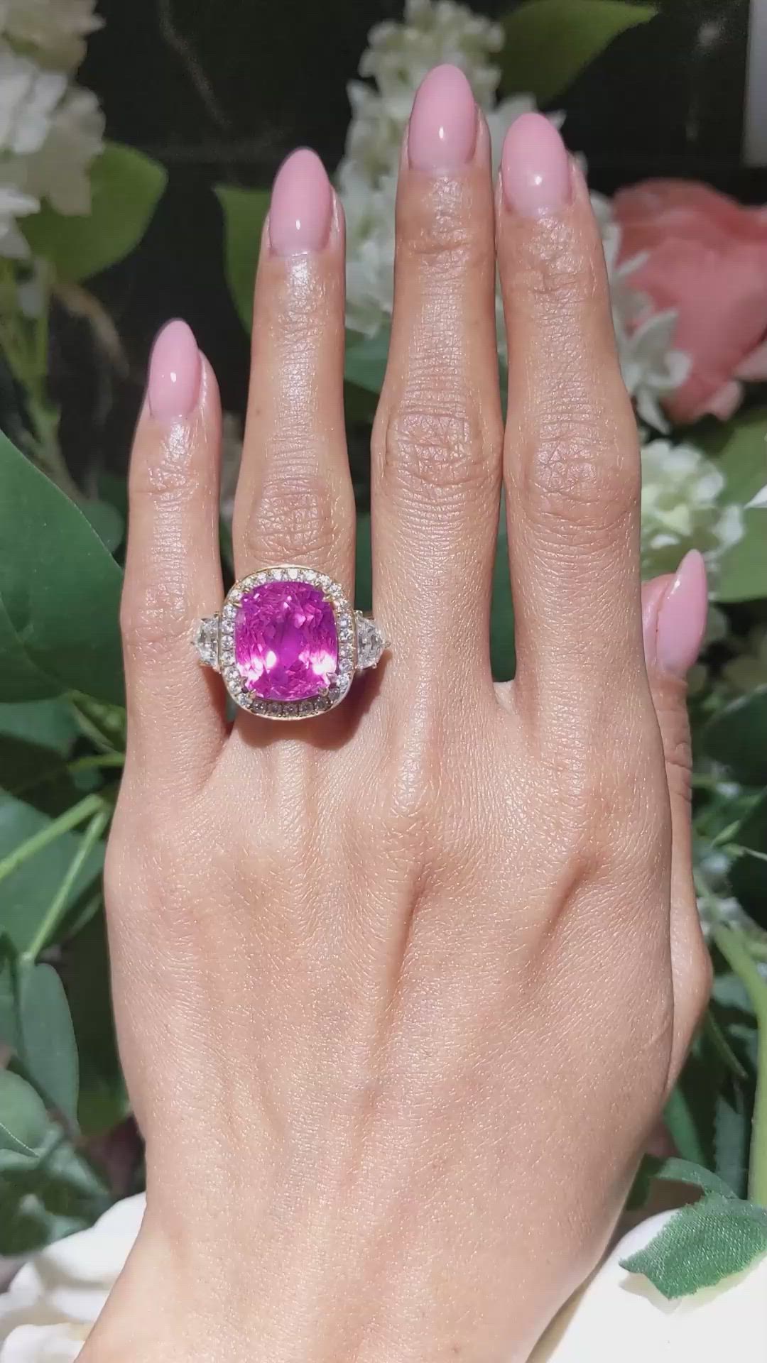 16.89 Ct. Pink Sapphire and Natural Diamond Antique Style Ring, 18K Yellow Gold Size Video