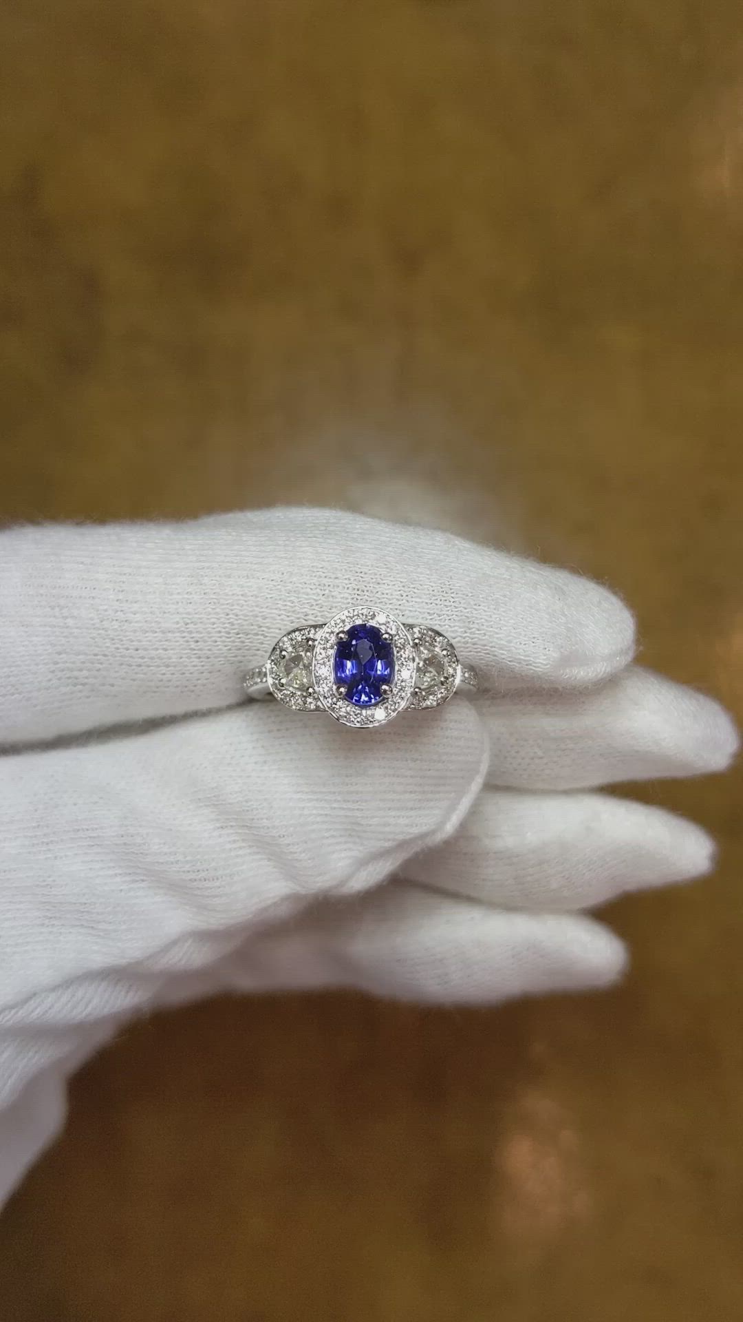 0.73 Ct. Blue Sapphire and Natural Diamond Antique Style Ring, 18K White Gold Size Video