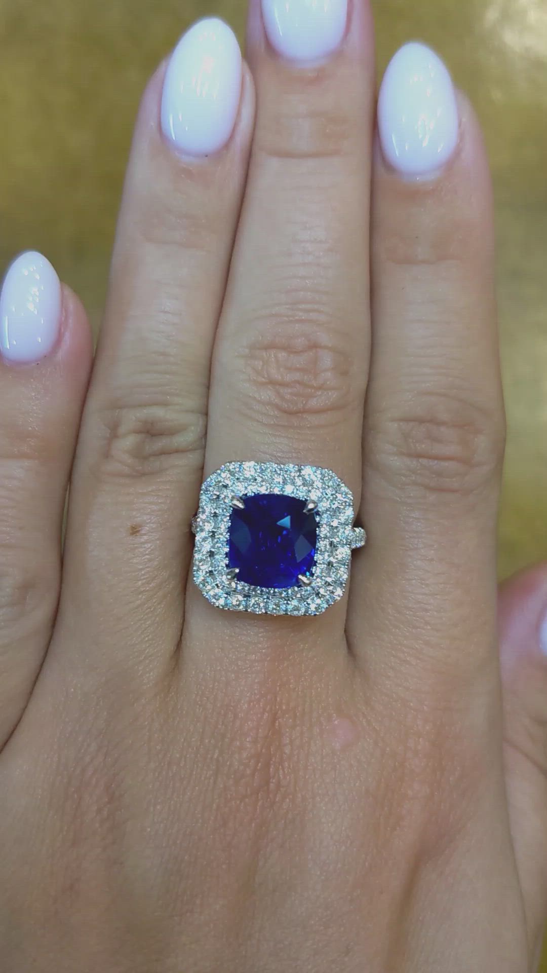 4.35 Ct. Blue Sapphire and Natural Diamond Antique Style Ring, 18K White Gold Size Video