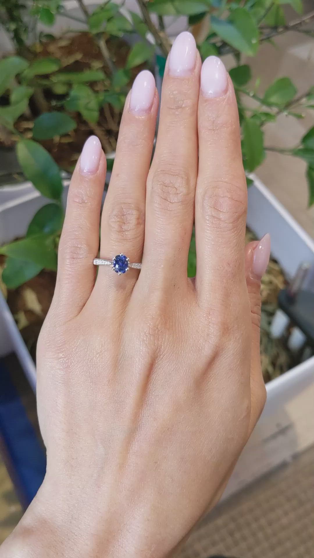 1.02 Ct. Blue Sapphire and Natural Diamond Antique Style Ring, 18K White Gold Size Video