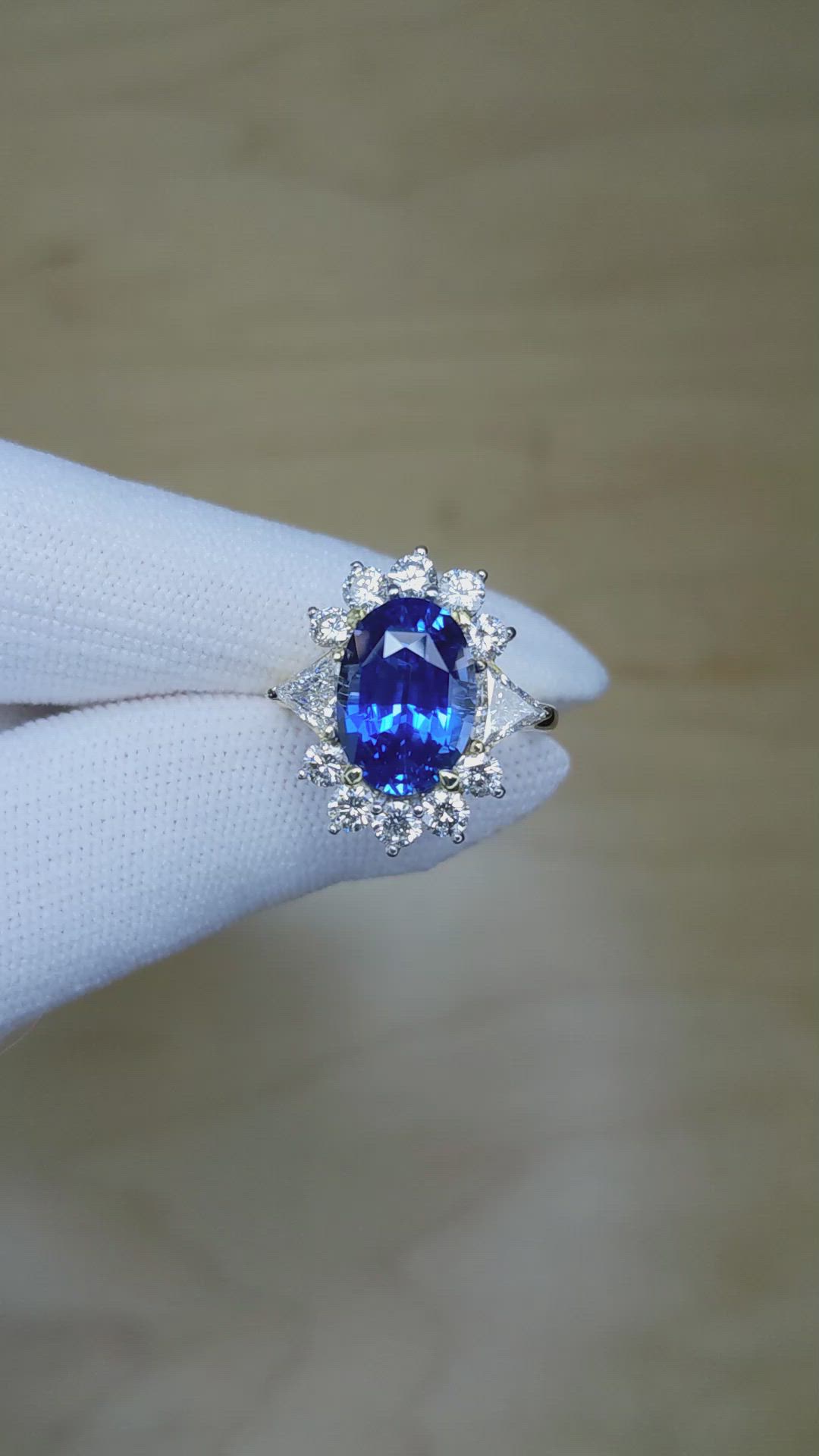 5.28 Ct. Blue Sapphire and Natural Diamond Halo Ring, 18K Yellow Gold Size Video