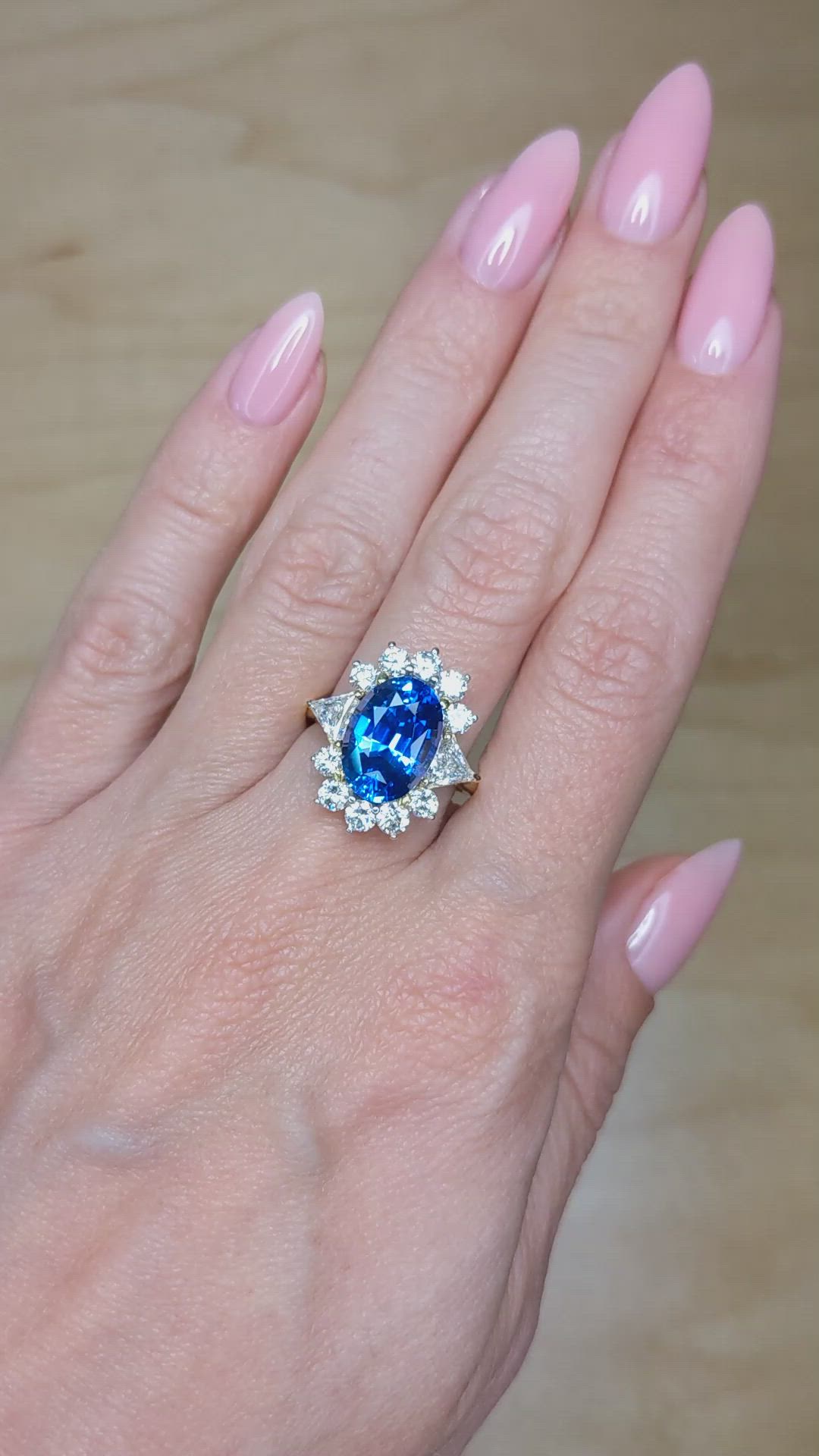 5.28 Ct. Blue Sapphire and Natural Diamond Halo Ring, 18K Yellow Gold Size Video
