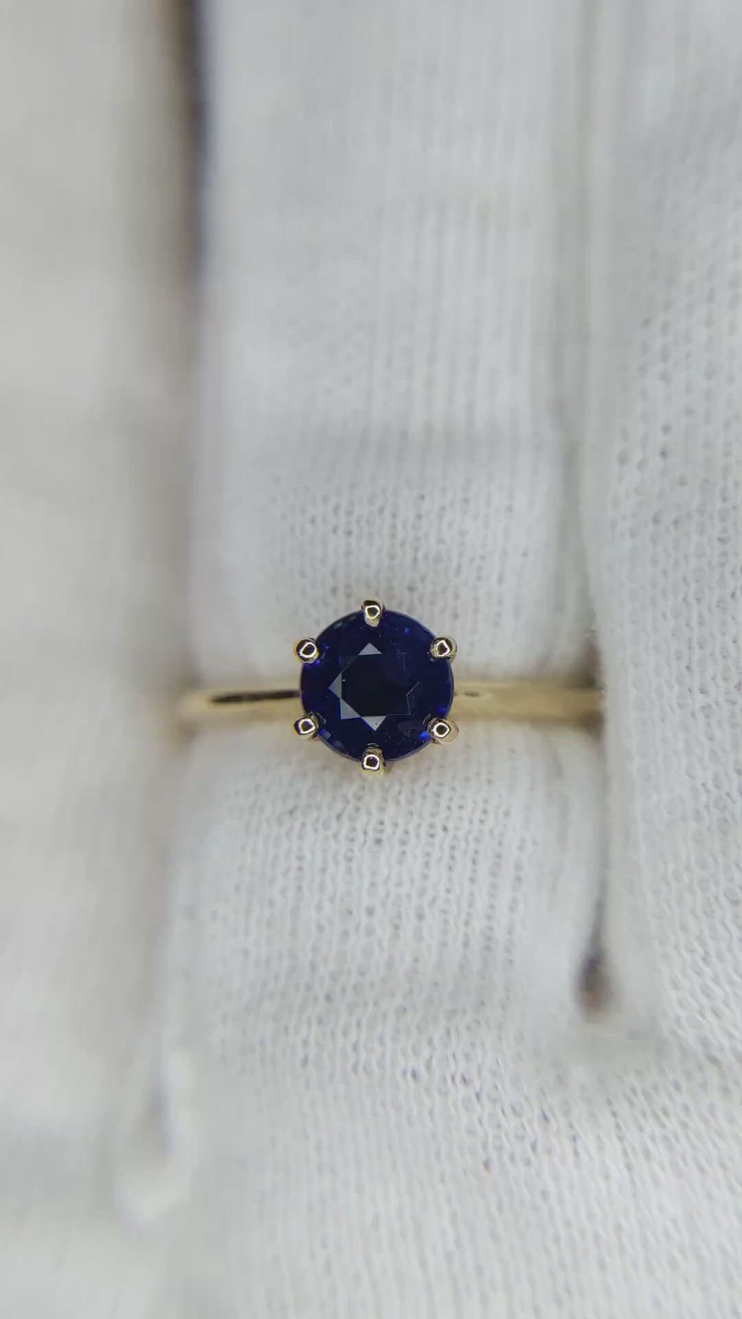 0.90 Ct. Blue Sapphire Solitaire Ring, 14K Yellow Gold Size Video
