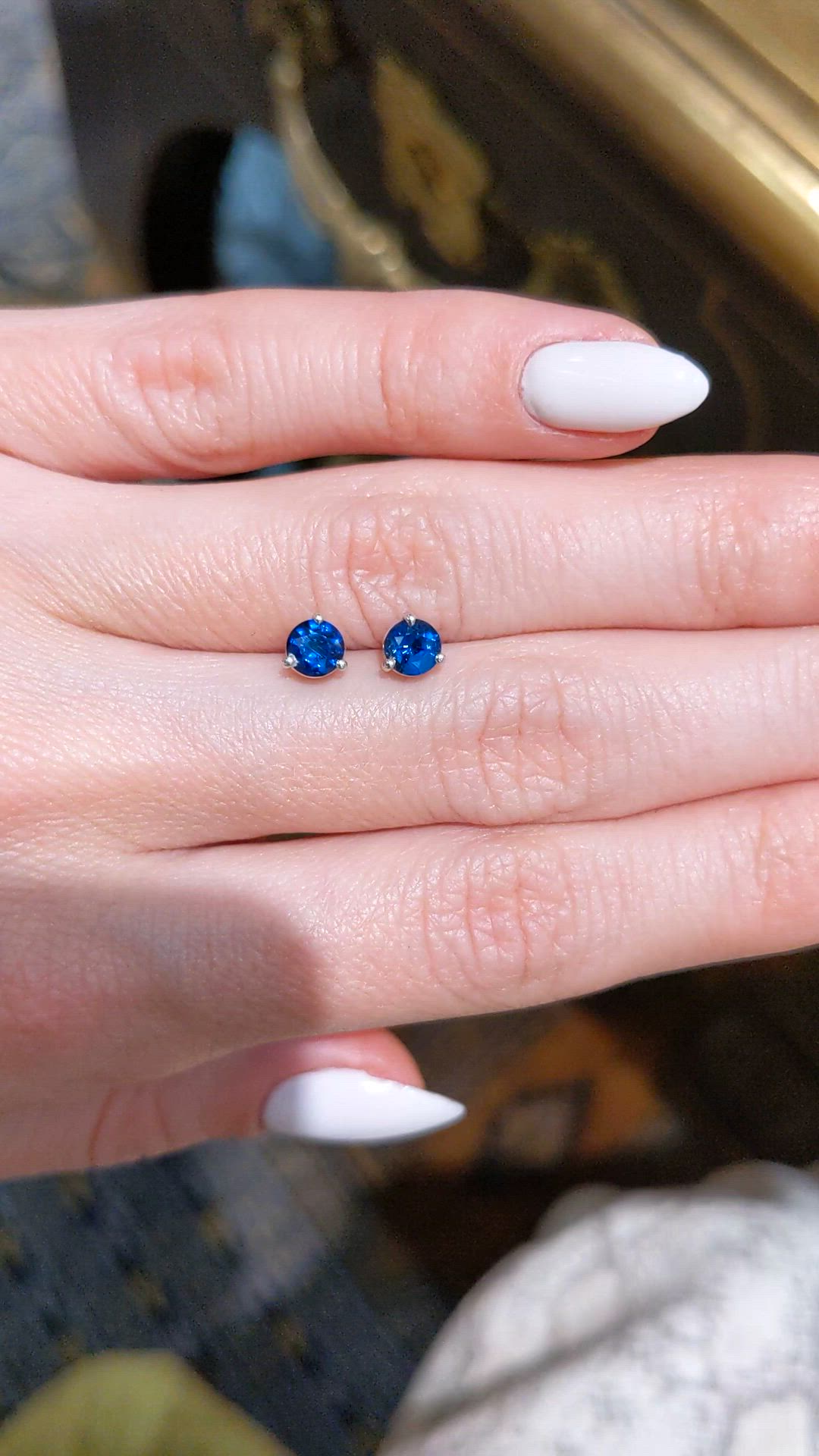 1.00&nbsp;Ct.Tw.Total Carat Weight Blue Sapphire Studs Earrings, 14K White Gold Size Video