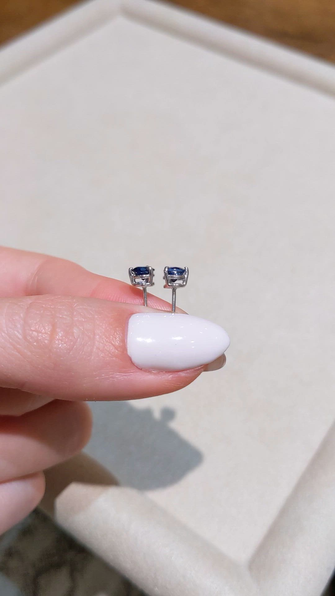 1.00&nbsp;Ct.Tw.Total Carat Weight Blue Sapphire Studs Earrings, 14K White Gold Size Video
