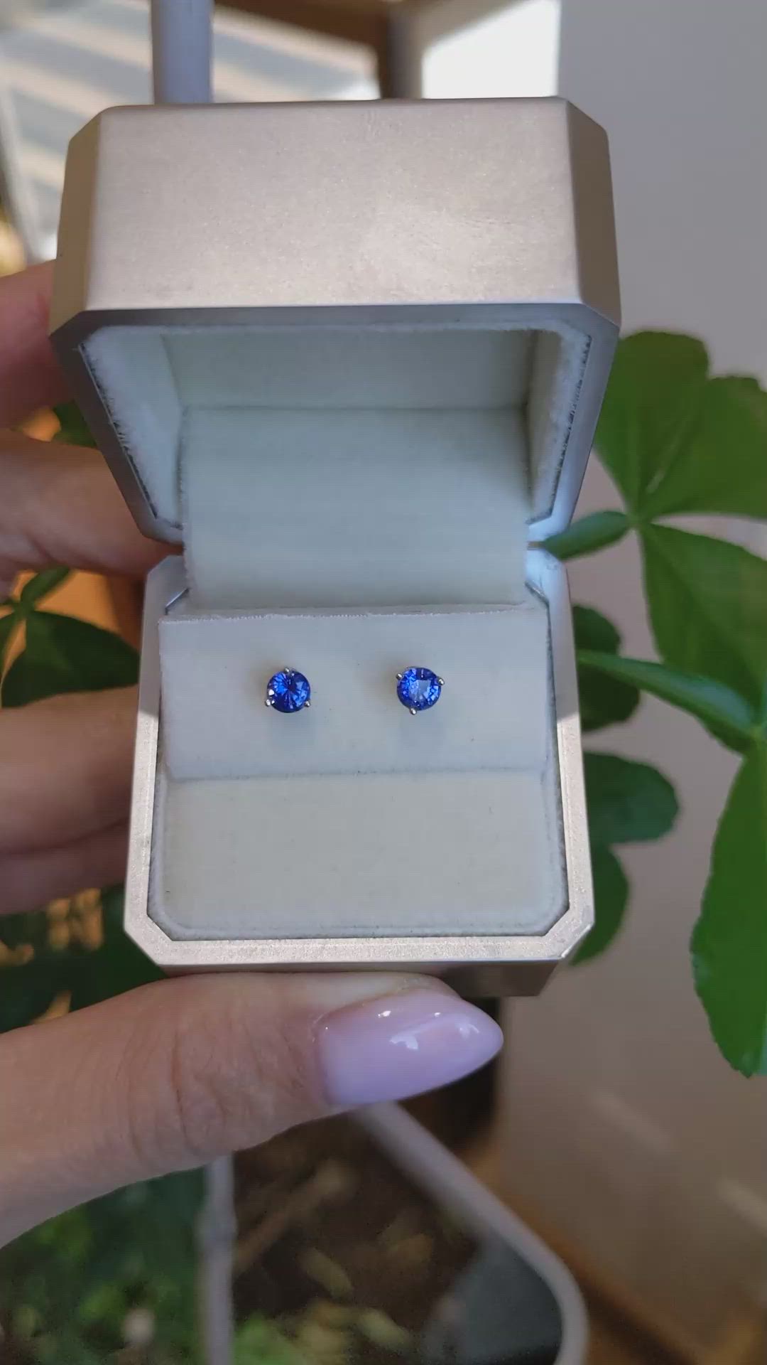 0.65&nbsp;Ct.Tw.Total Carat Weight Blue Sapphire Studs Earrings, 14K White Gold Size Video