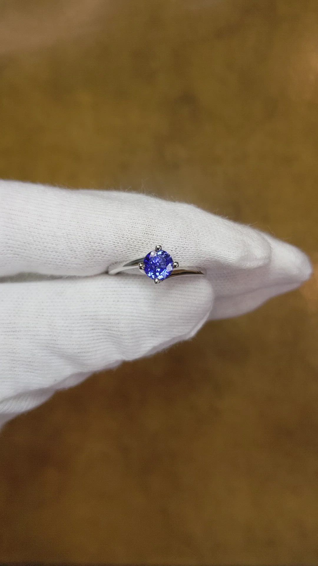 0.90 Ct. Blue Sapphire Solitaire Ring, 14K White Gold Size Video