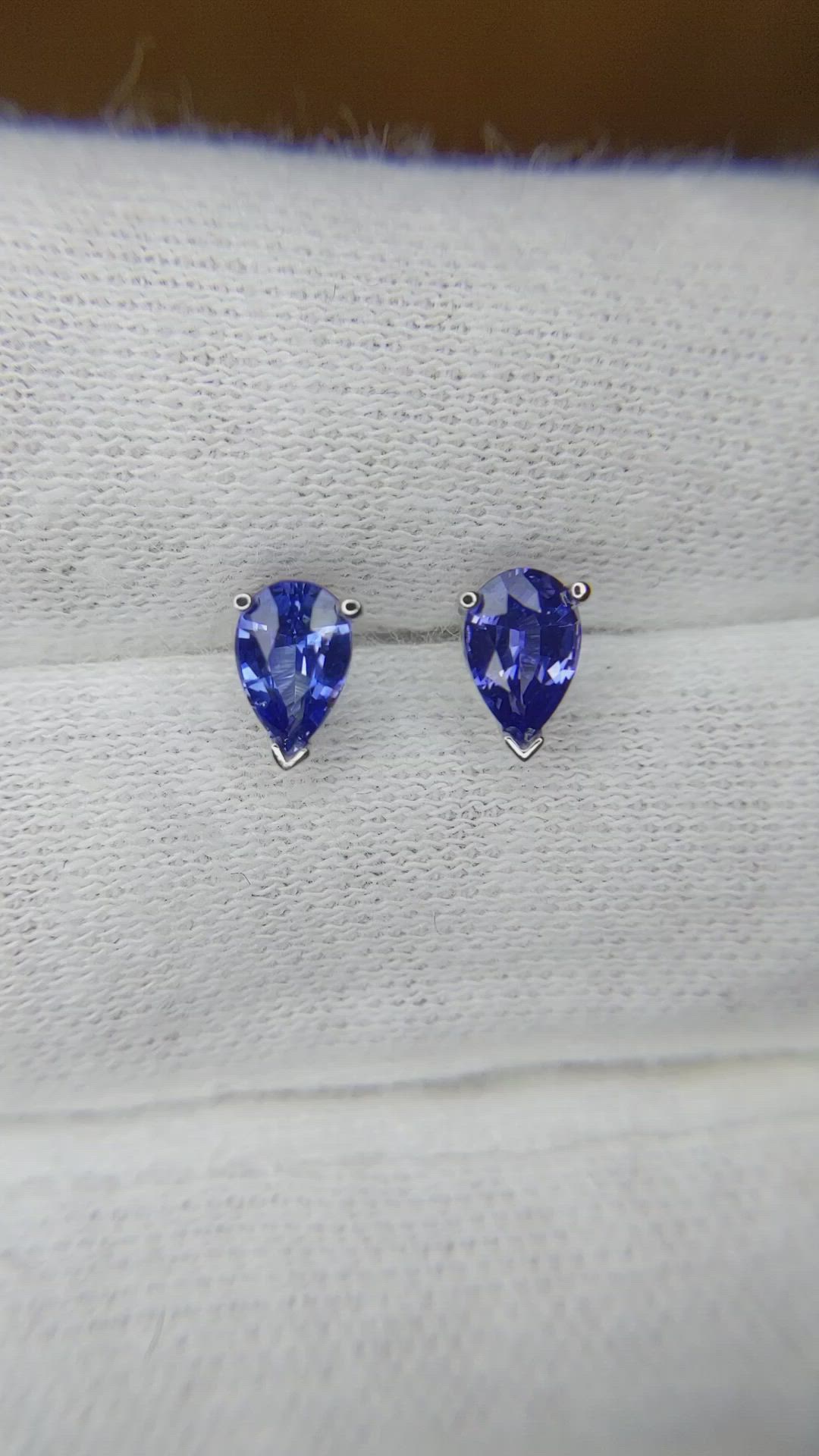 1.00 Ct.Tw. Blue Sapphire Studs Earrings, 14K White Gold Size Video