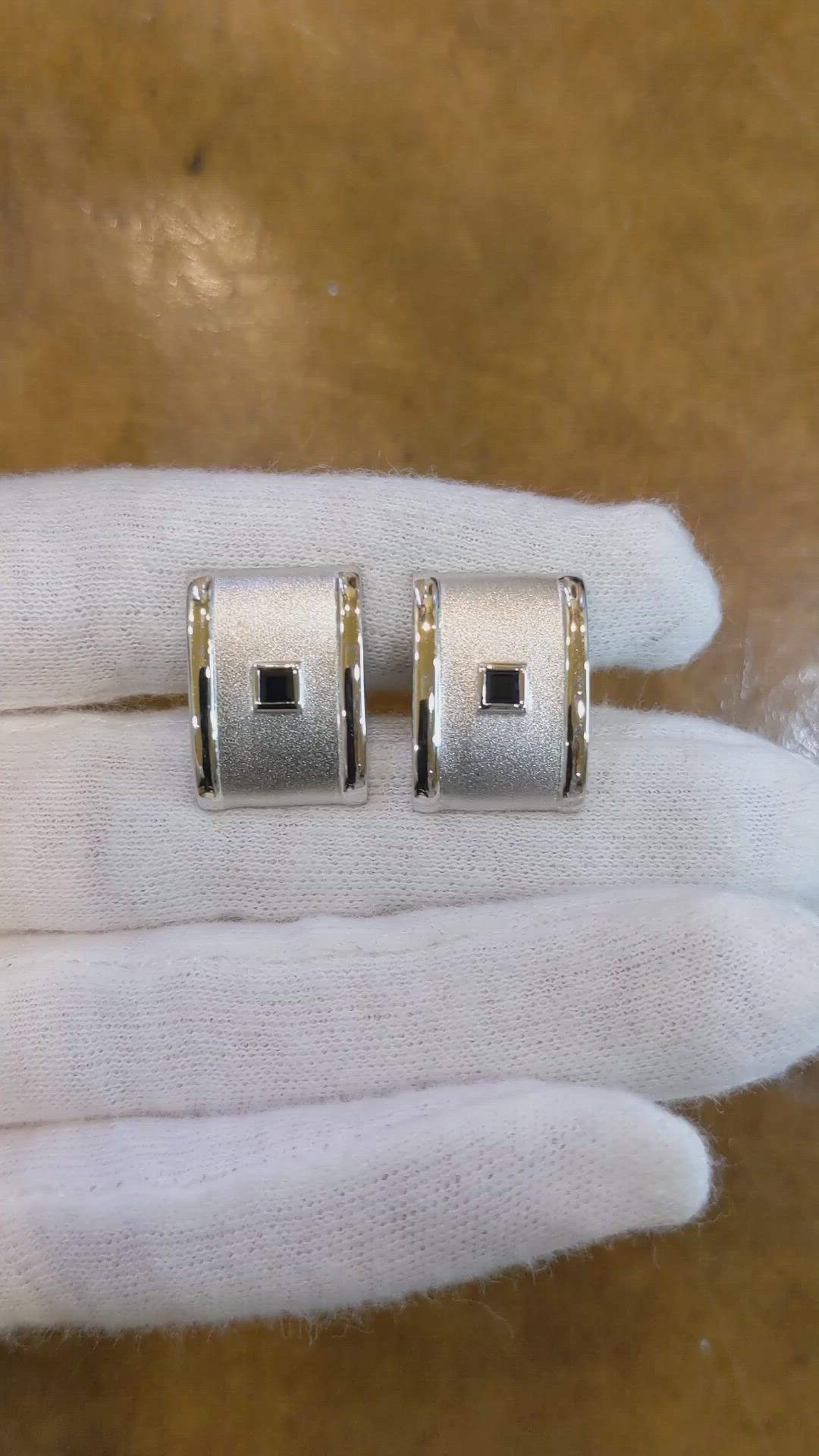 0.40 Ct. Blue Sapphire Solitaire Cufflink, Silver Size Video