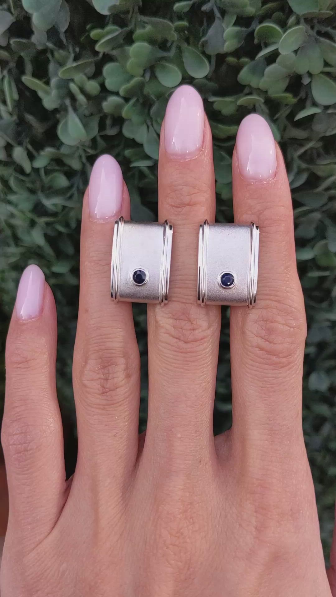 0.20 Ct. Blue Sapphire Solitaire Cufflink, Silver Size Video