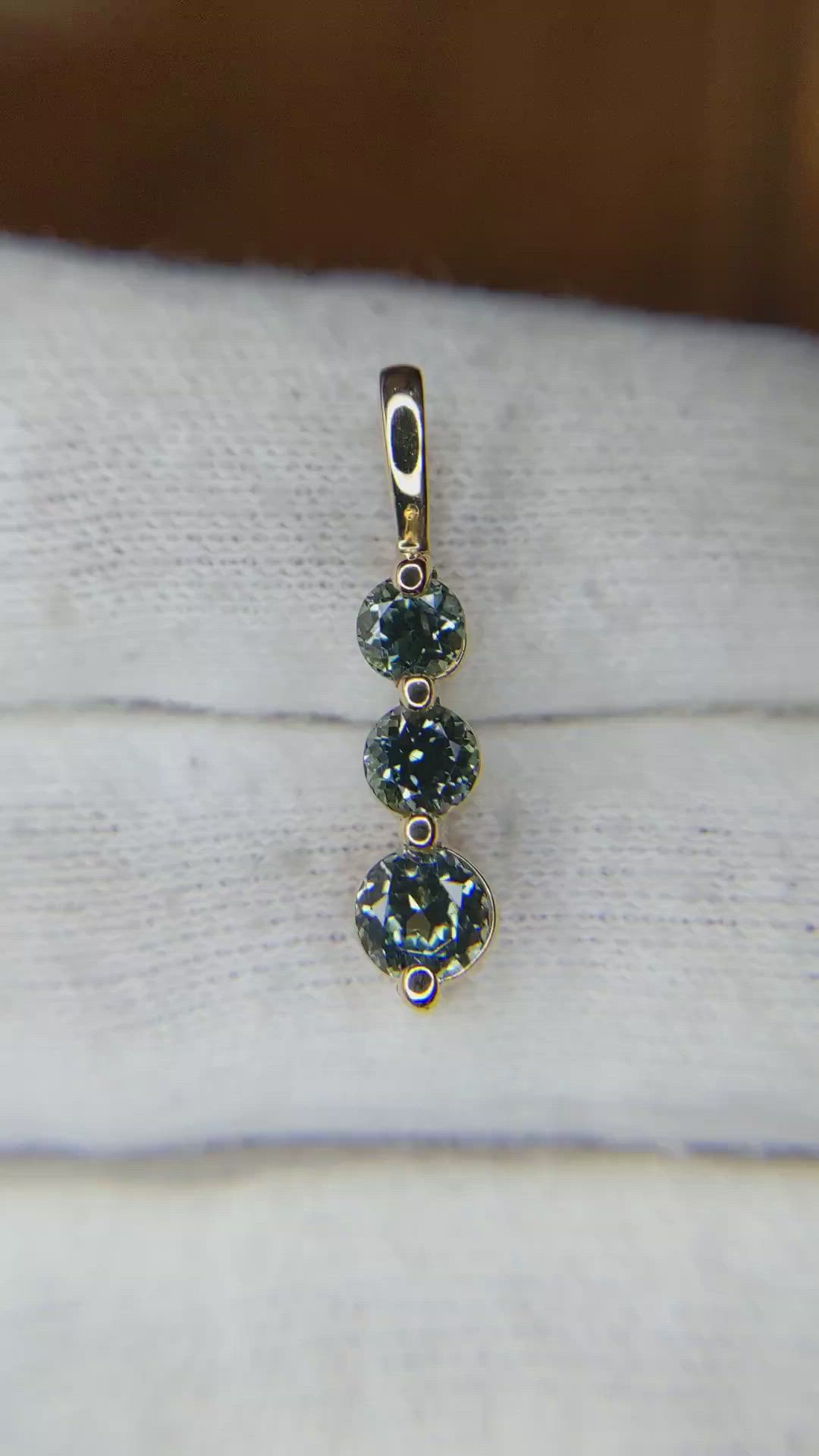 0.50 Ct. Green Sapphire Accent Stones Pendant, 14K Yellow Gold Size Video
